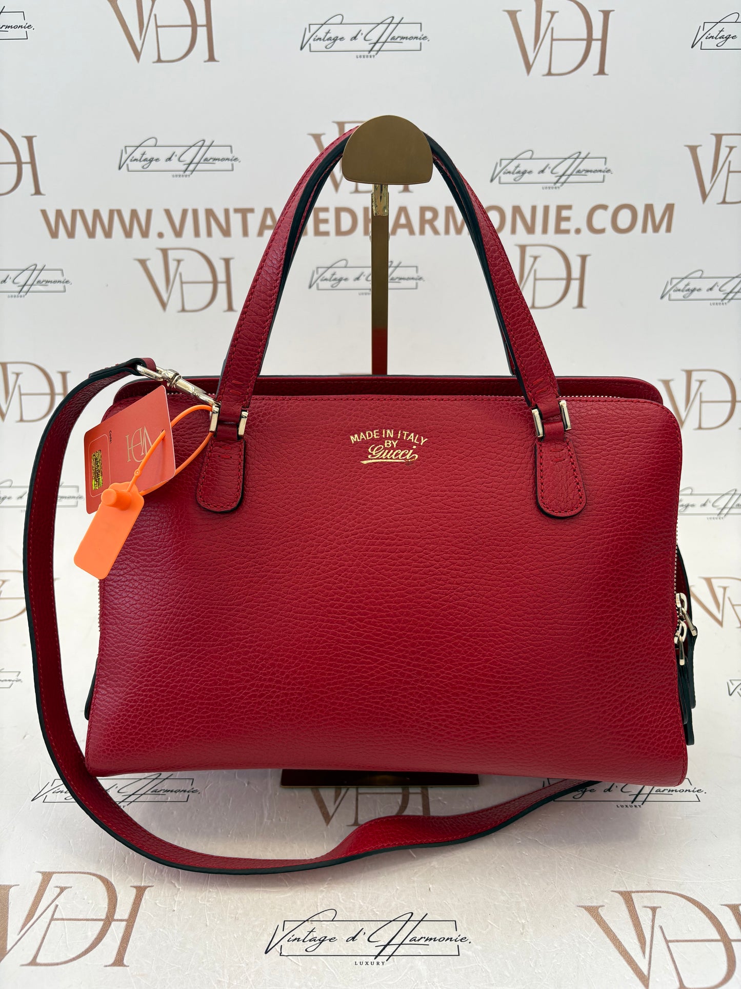 383895 - Gucci Red