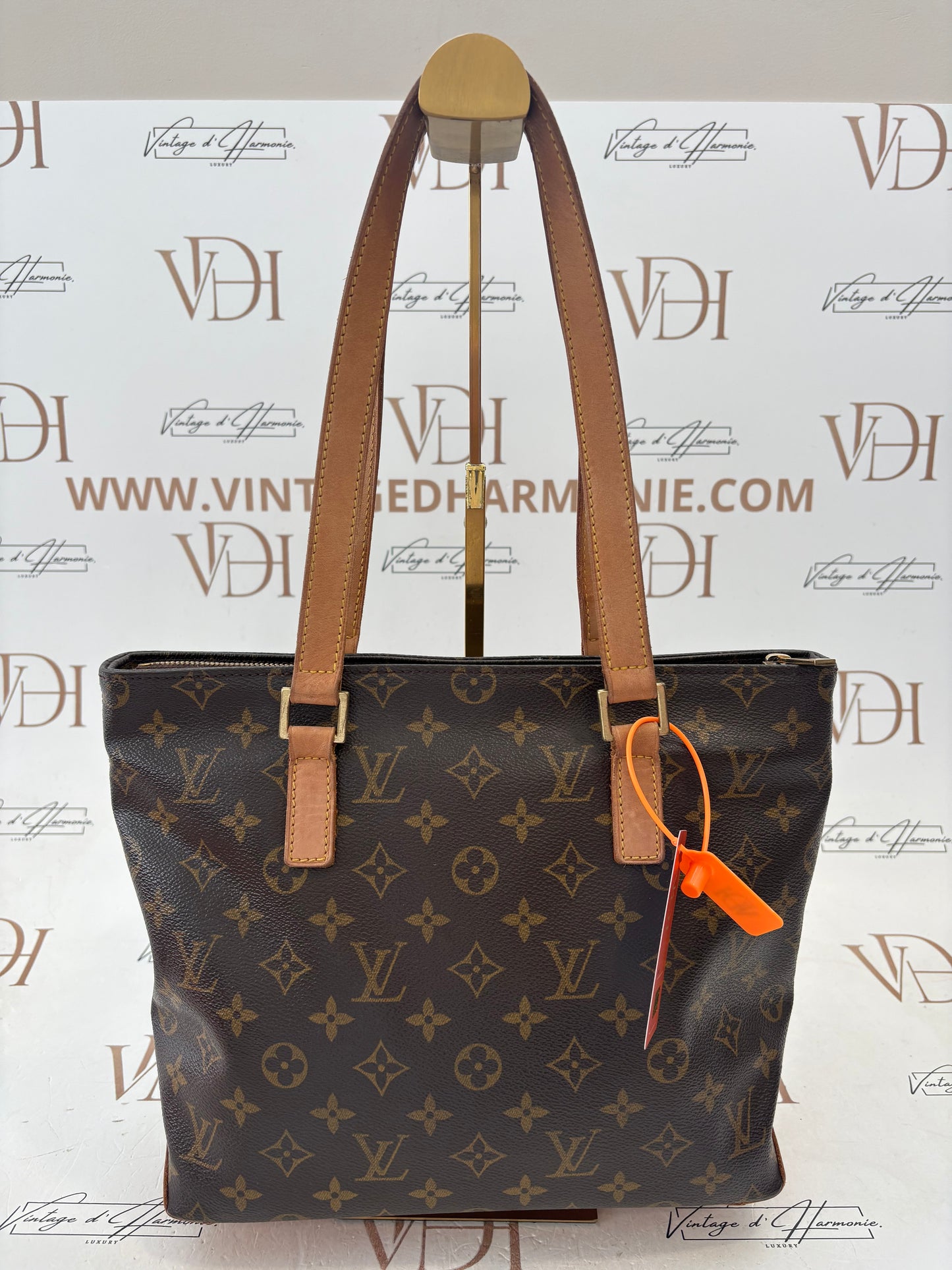 017260 - Louis Vuitton Cabas Piano