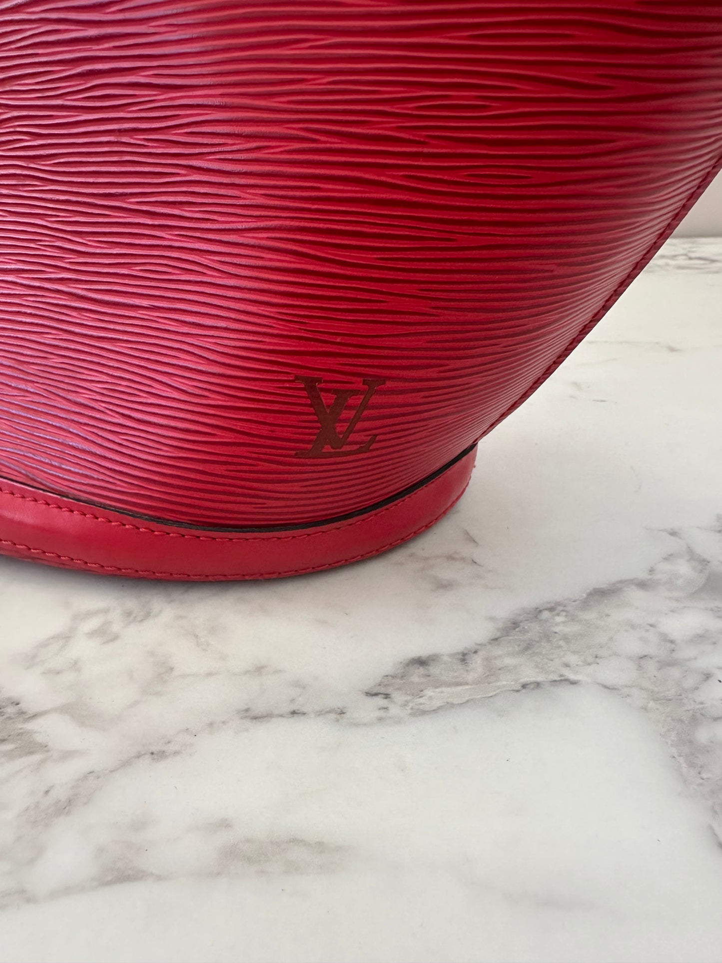 Louis Vuitton Sain Jacques Red epi