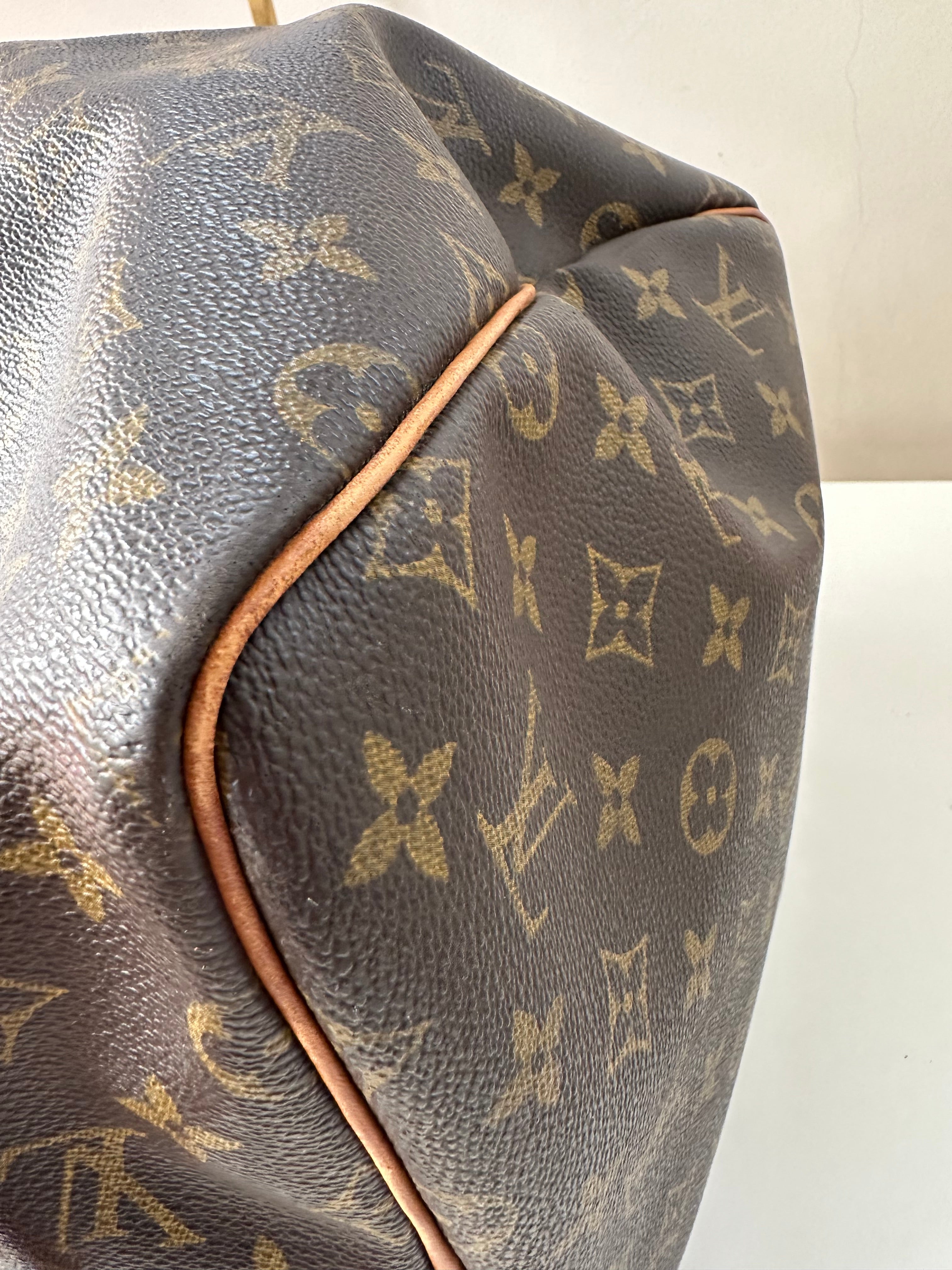 Louis Vuitton Keepall 55