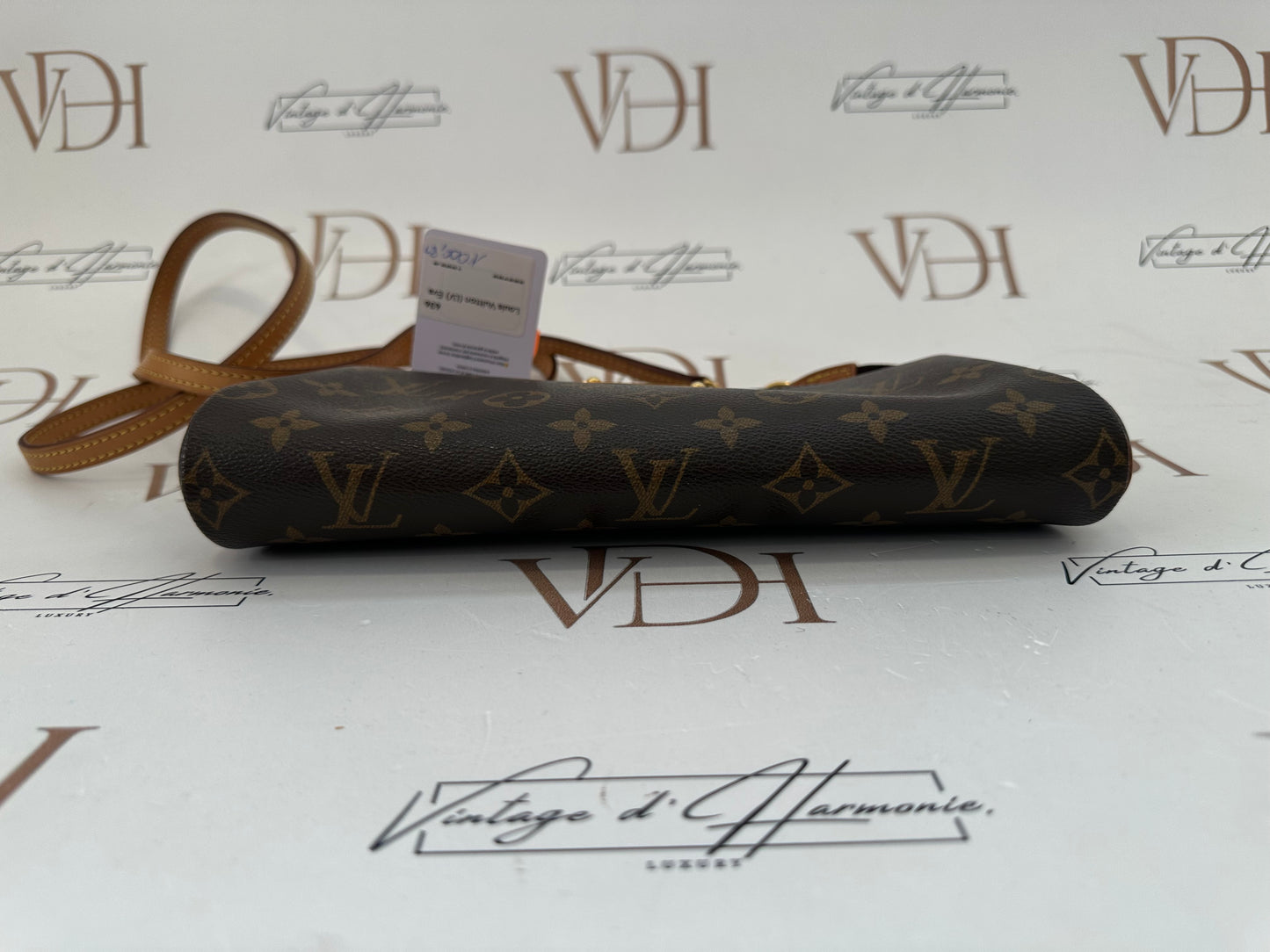 383980 - Louis Vuitton Eva