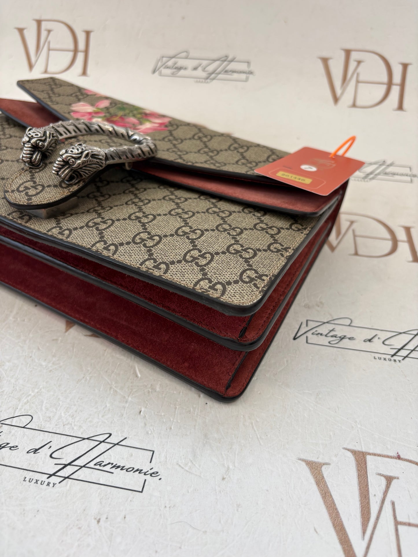 201440 - Gucci Dionysus