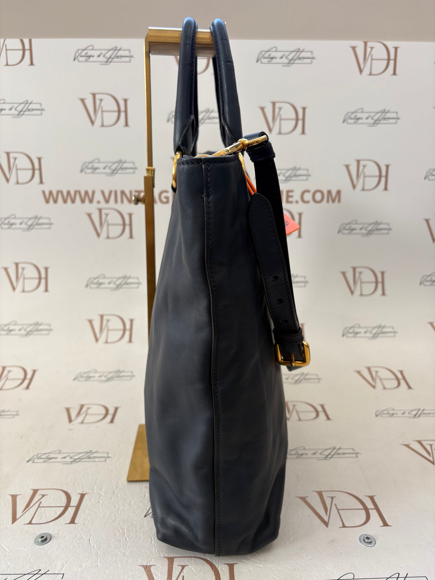 383521 - Prada Tote