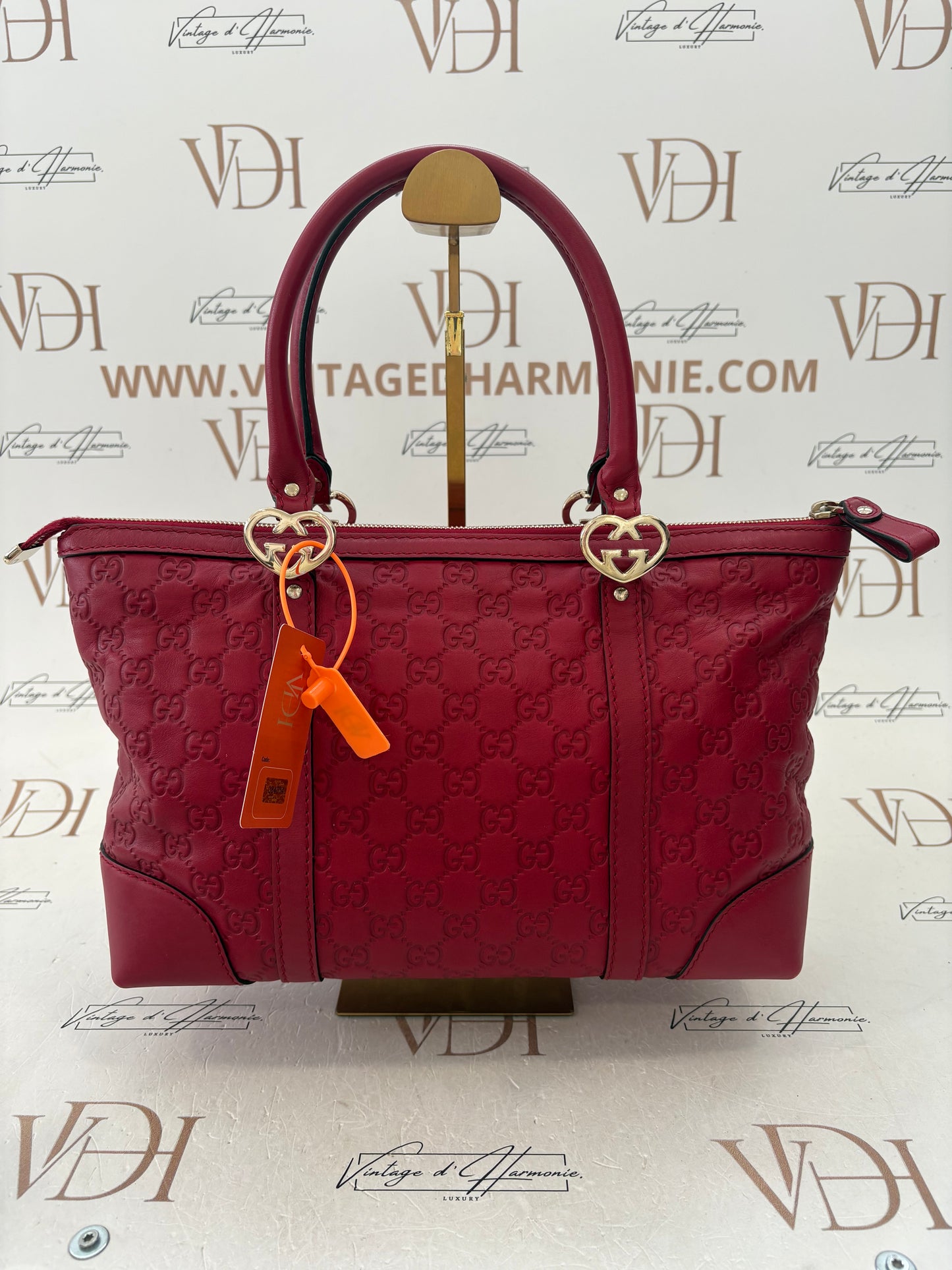 384034 - Gucci Lover