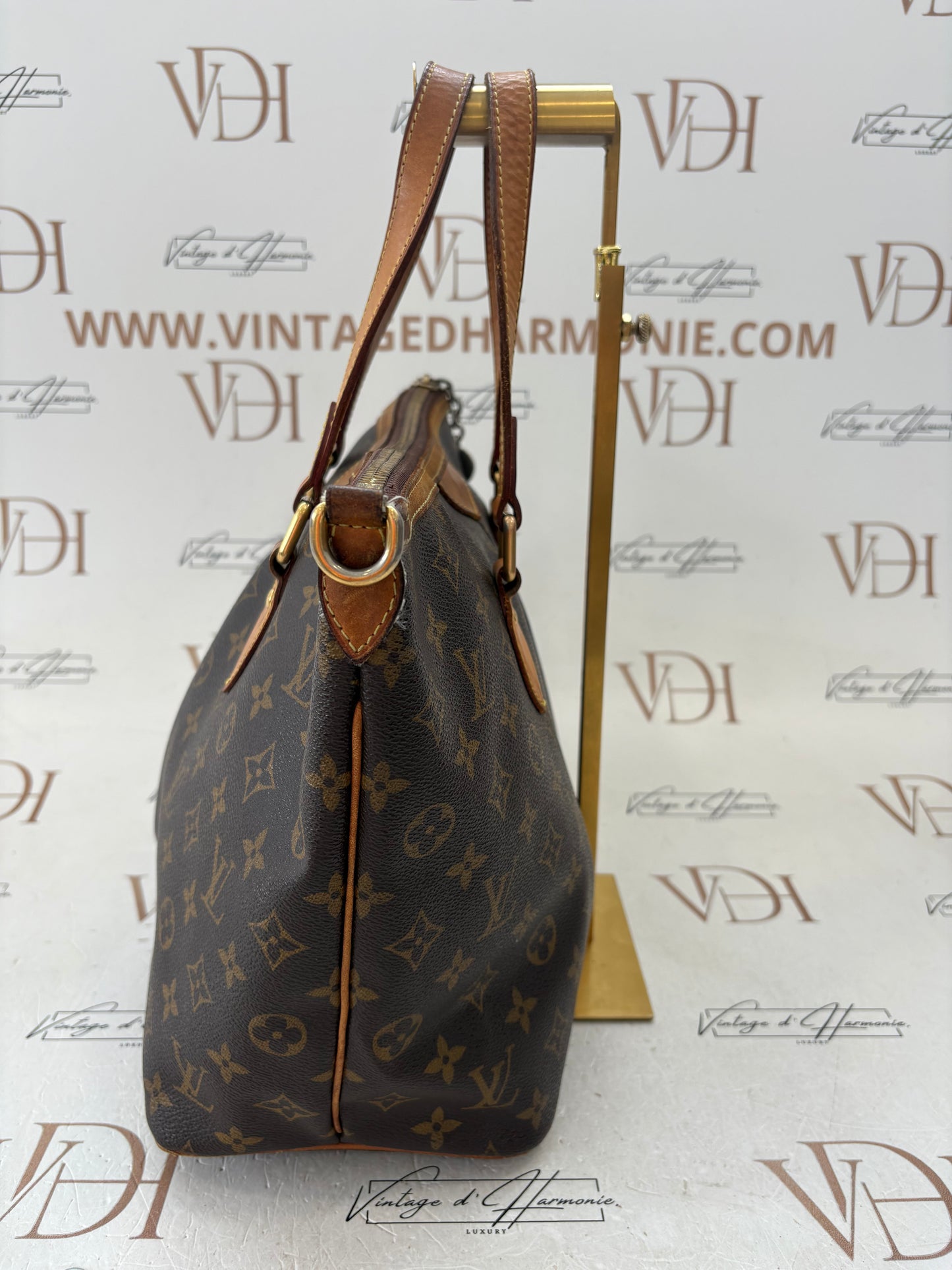 200989 - Louis Vuitton Palermo