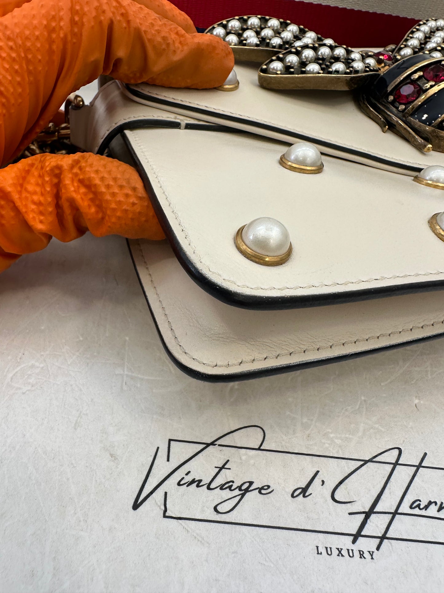 382783 - Gucci Queen Margaret