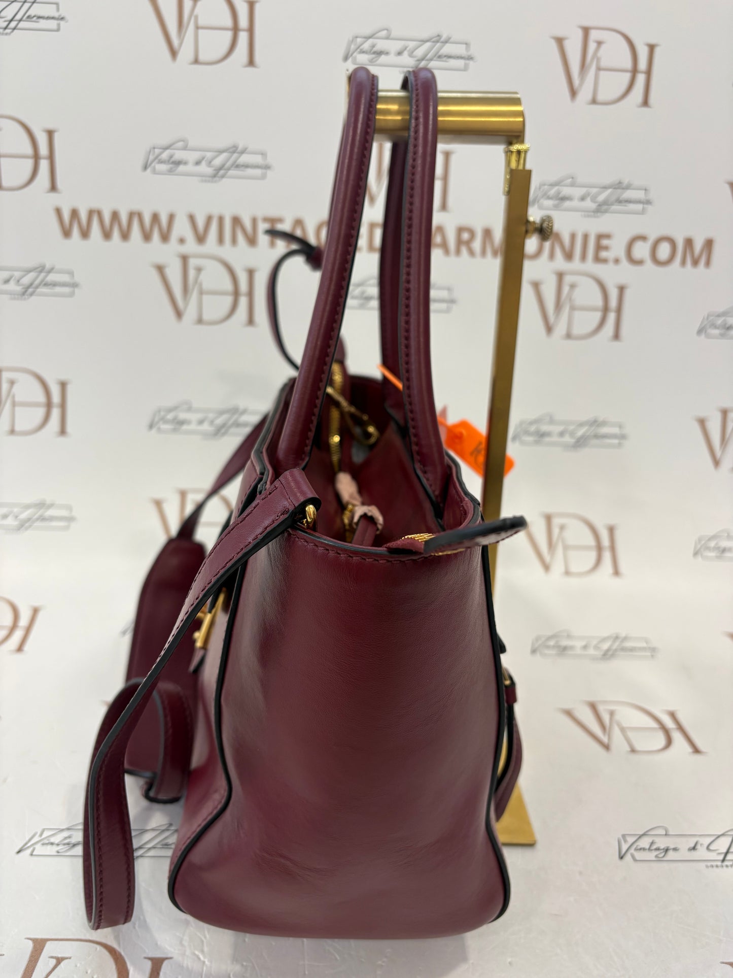 382809 - Miu Miu