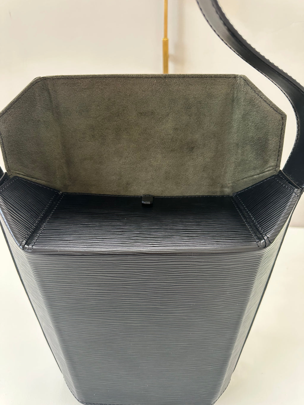 Louis Vuitton Epi Sac Seau