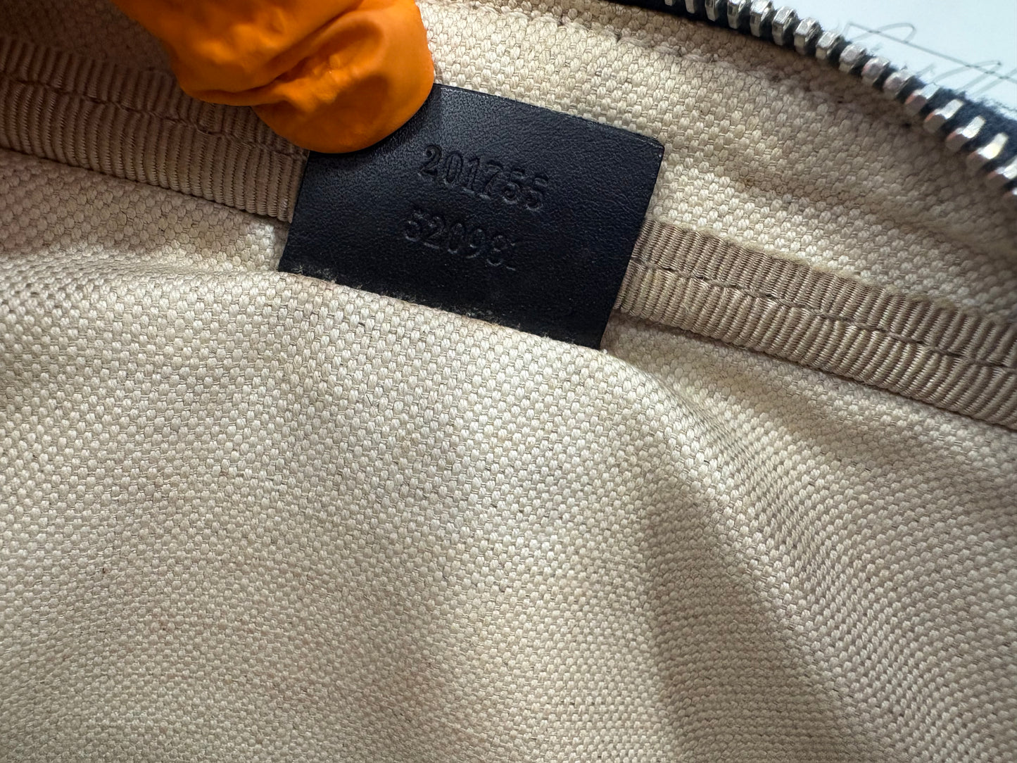 383034 - Gucci Pochette
