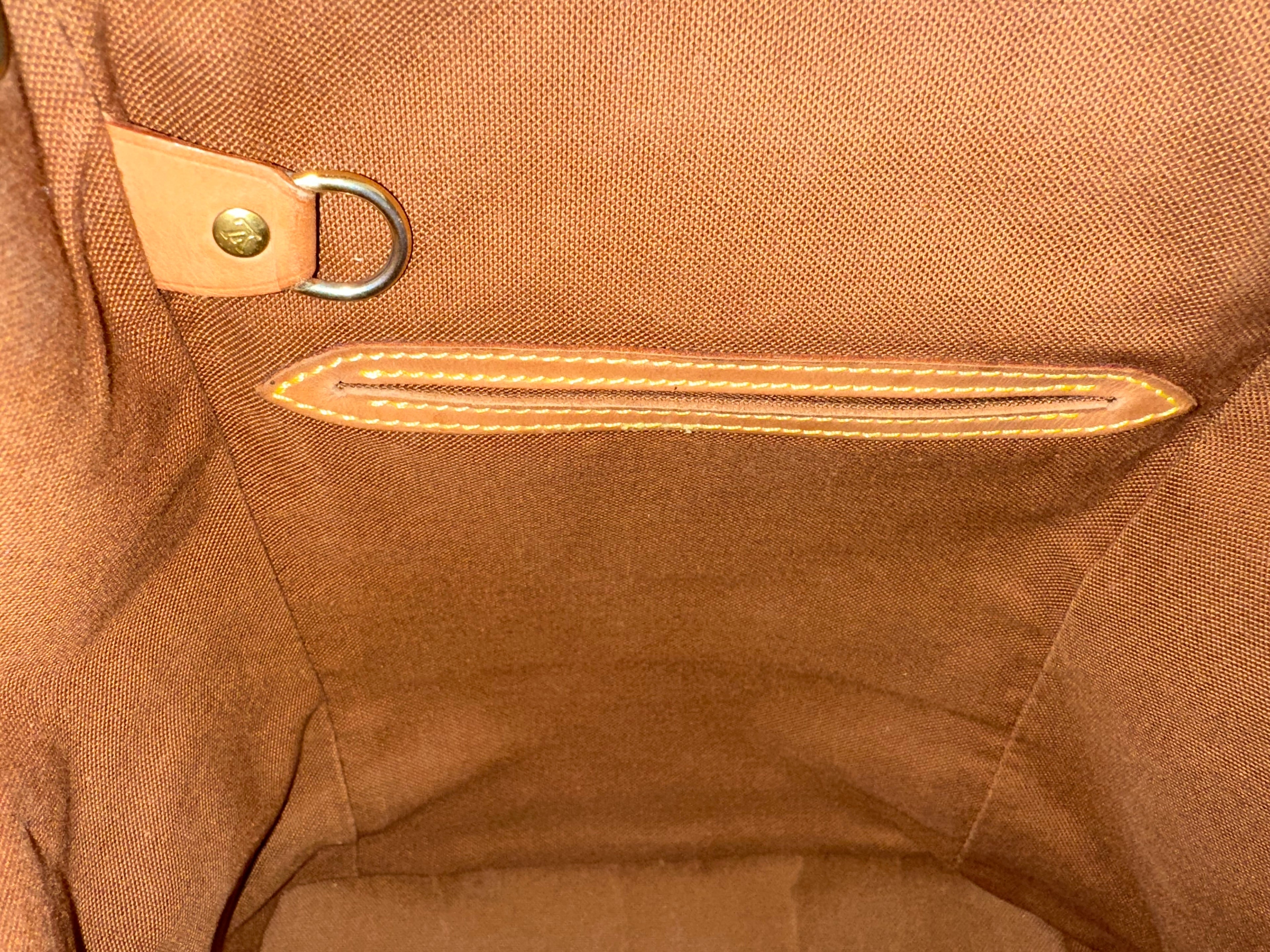 Louis Vuitton Montsouris MM