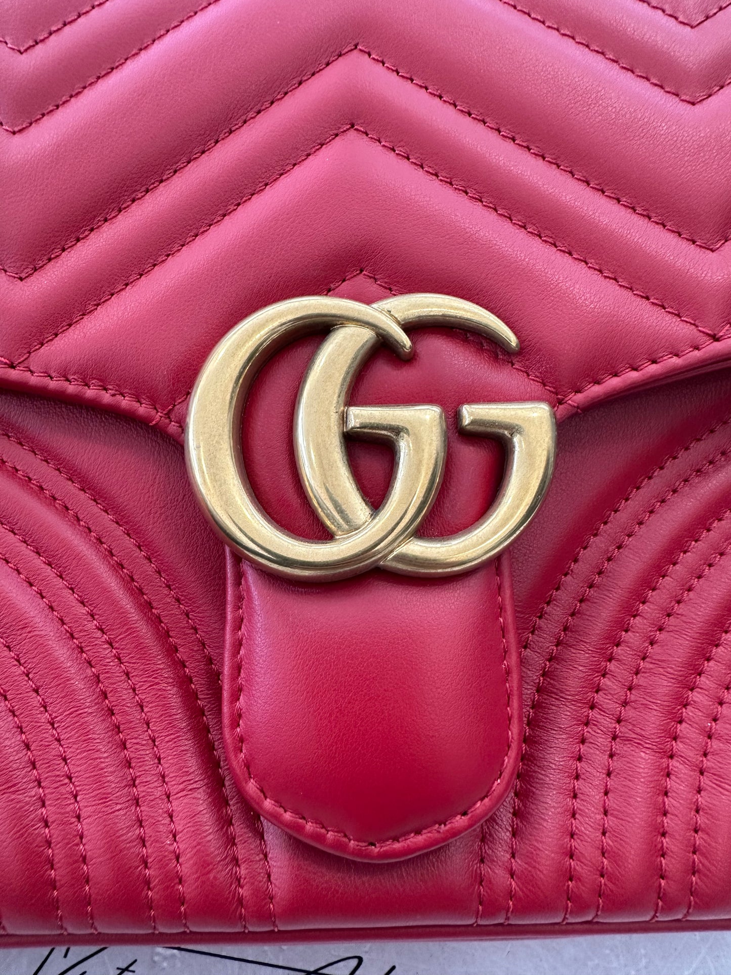 382209 - Gucci GG Marmont