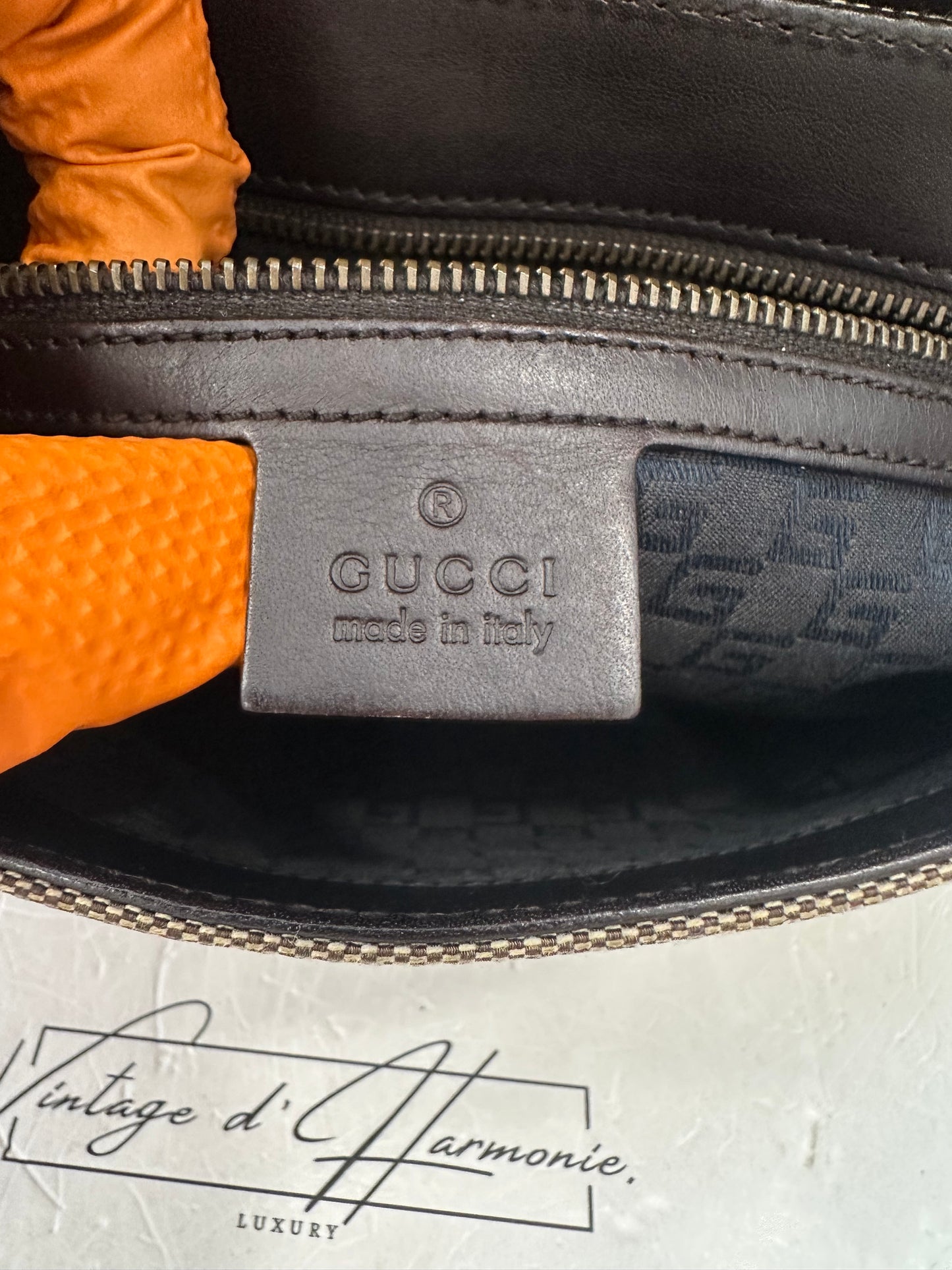 382300 - Gucci Vintage