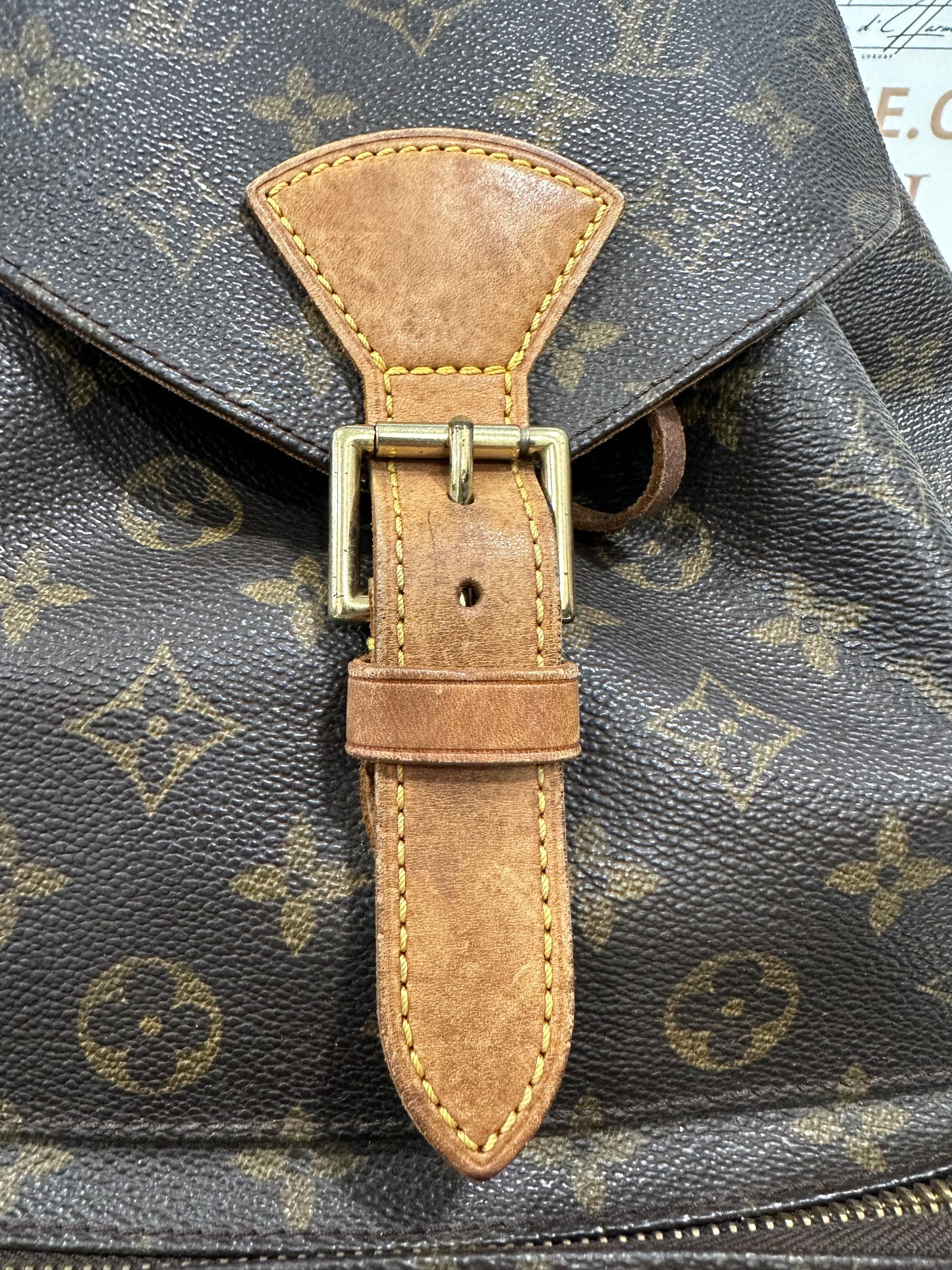 017793 - Louis Vuitton Montsouris GM