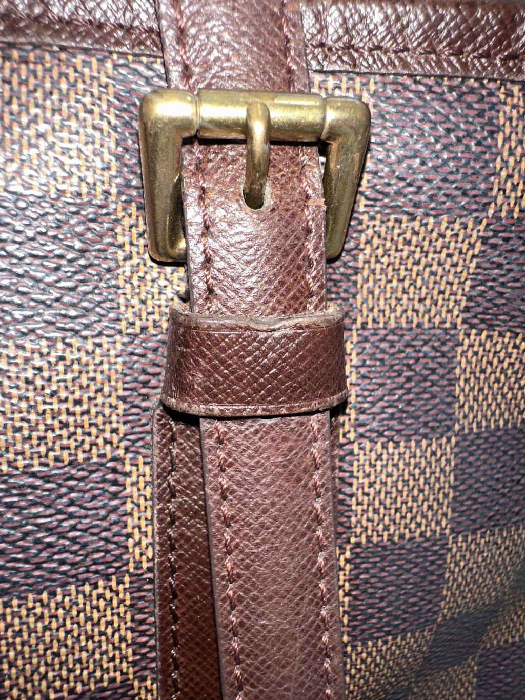 Louis Vuitton Marais