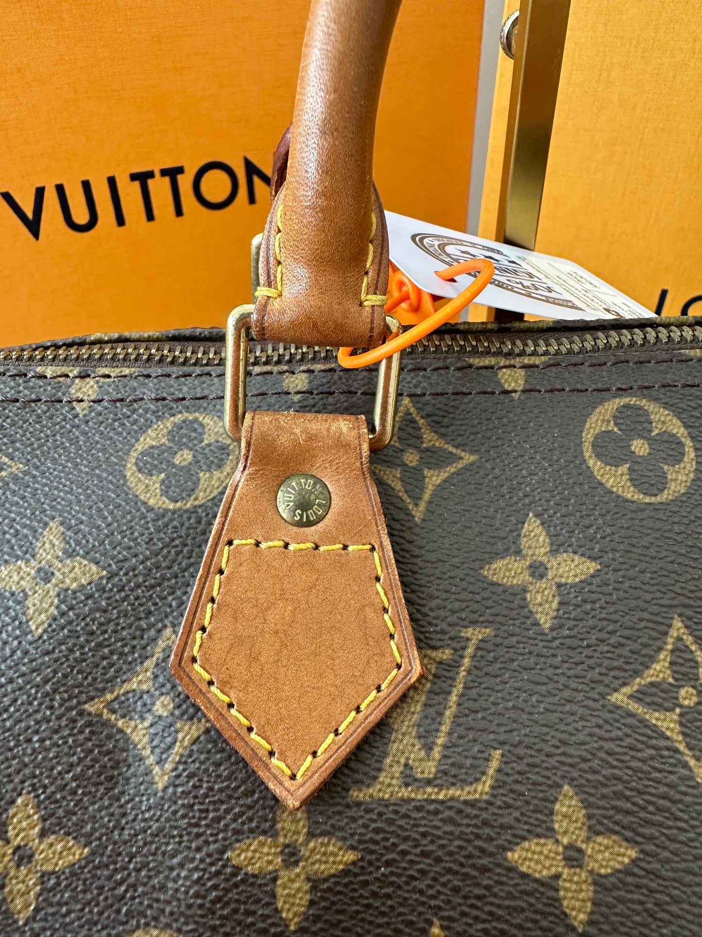 Louis Vuitton Speedy 30
