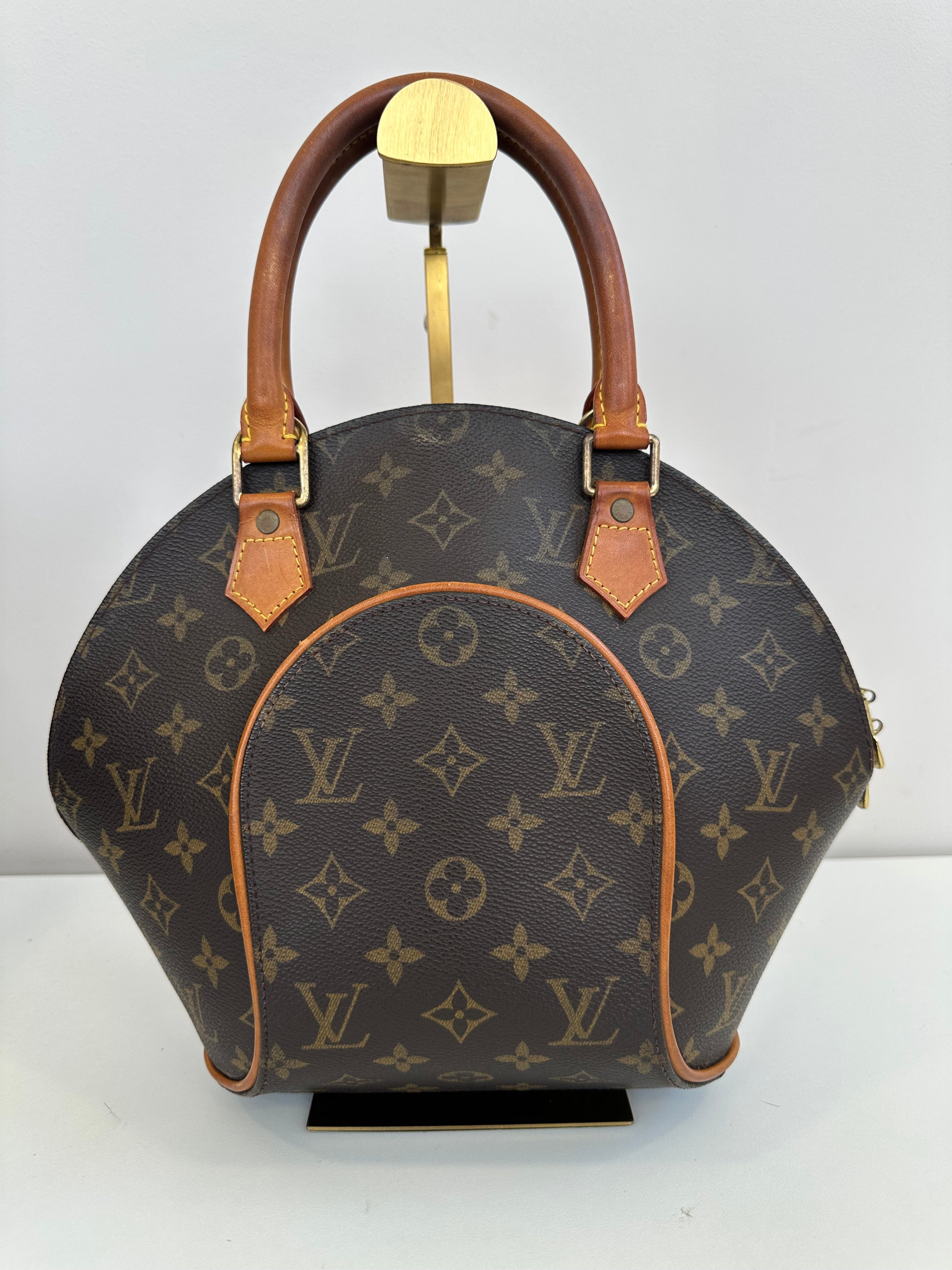 Louis Vuitton Ellipse PM
