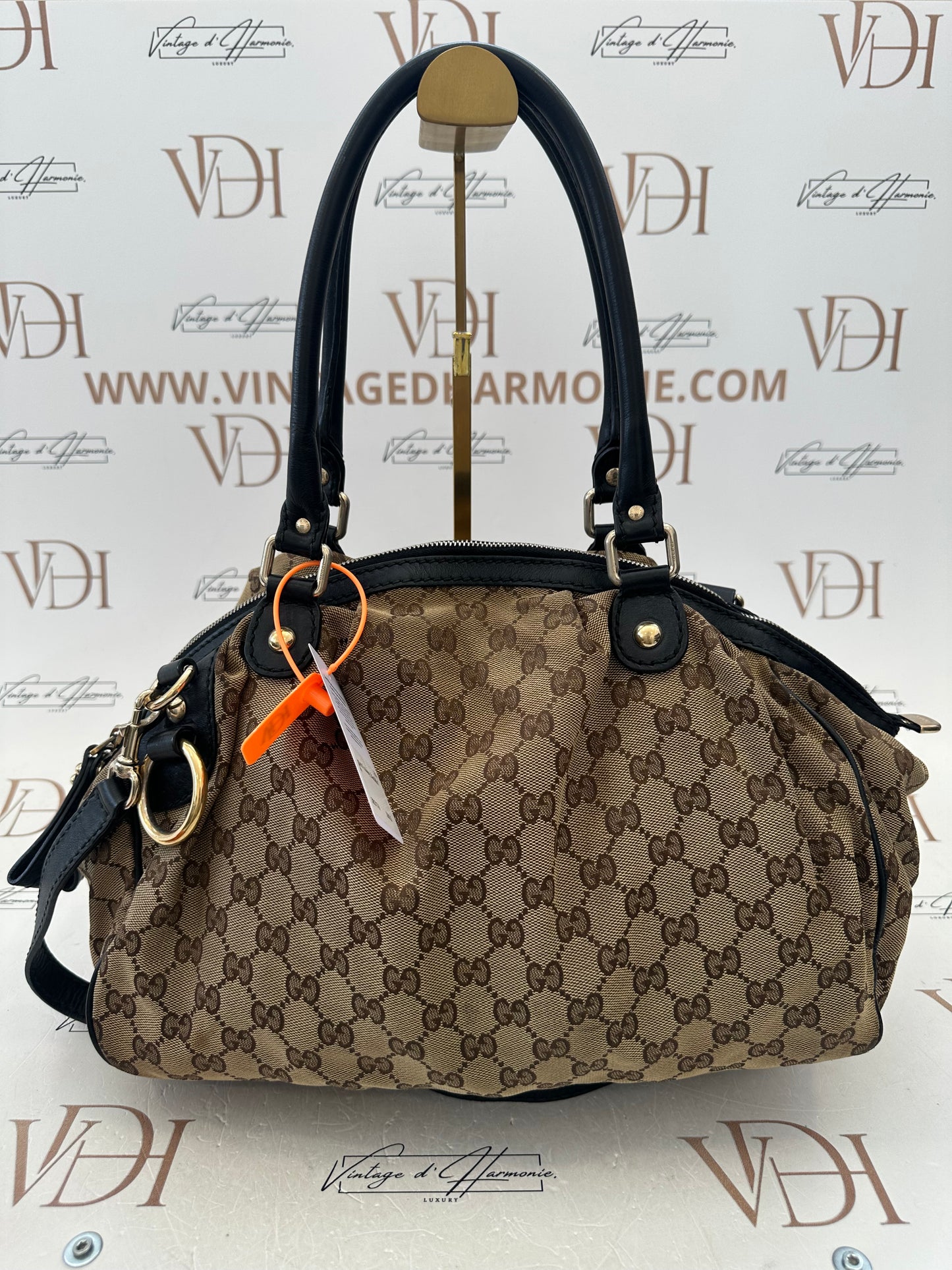 383176 - Gucci Sukey