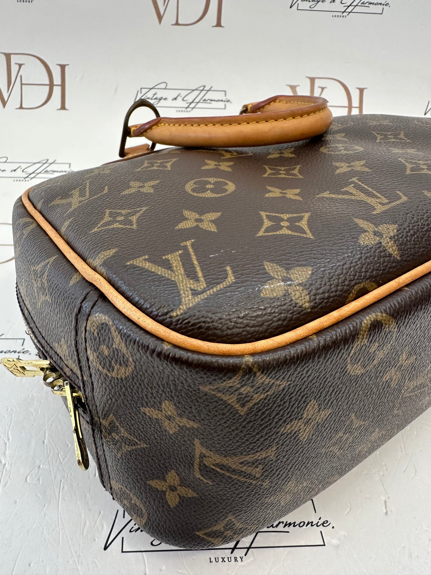 017832 - Louis Vuitton Trouville
