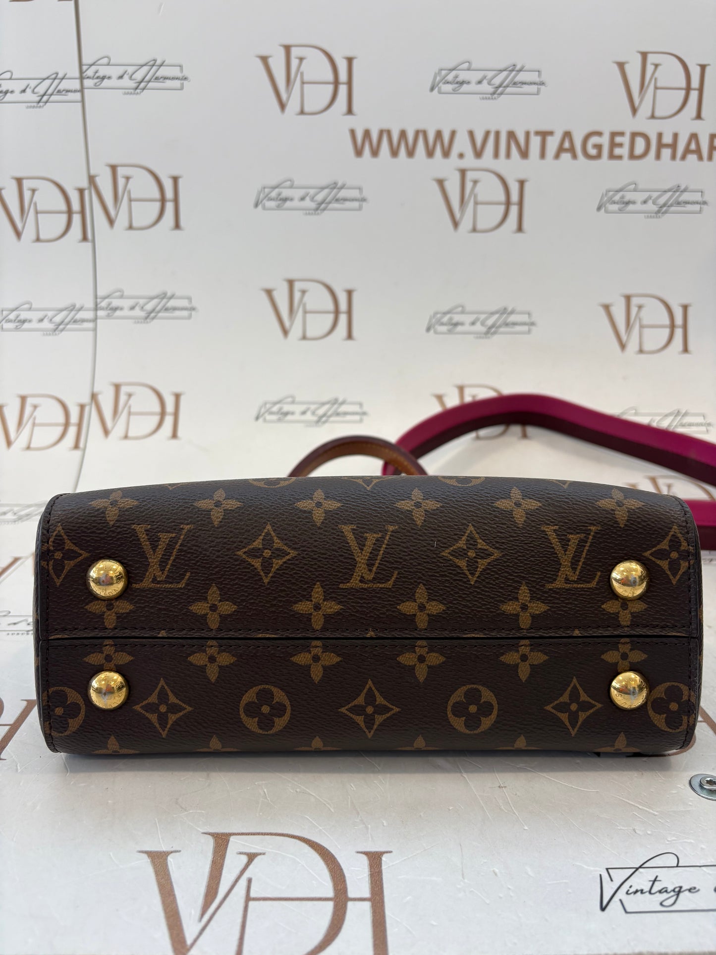 384167 - LV Cluny