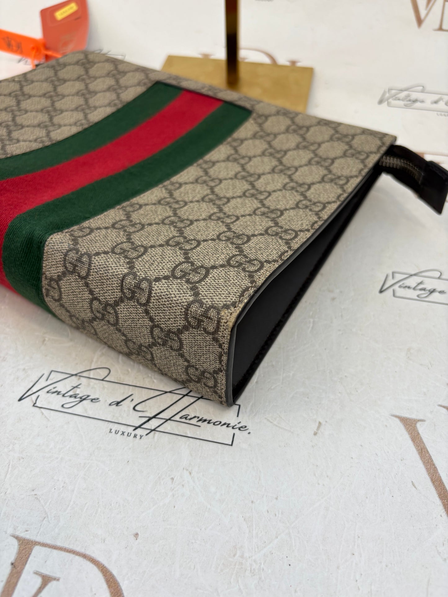 201331 - Gucci Pochette