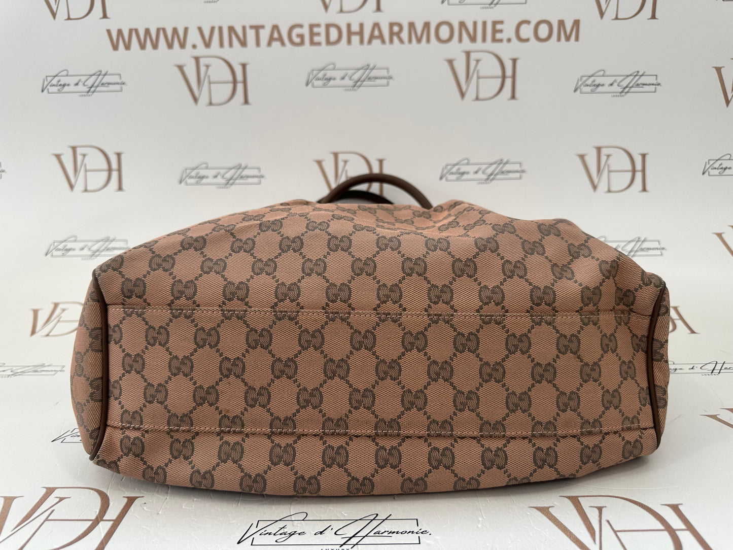 382508 - Gucci Sukey