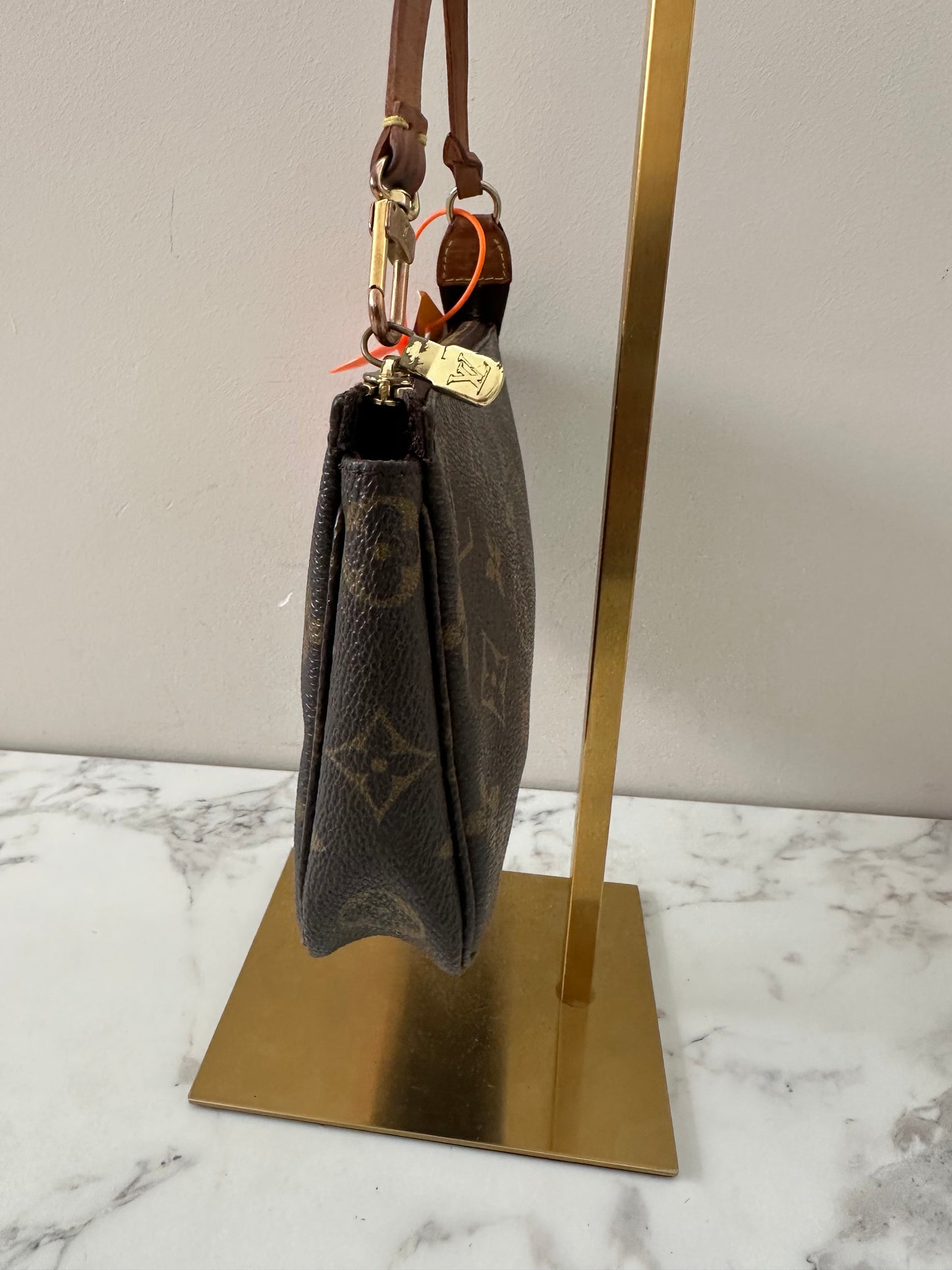 Louis Vuitton Pochette