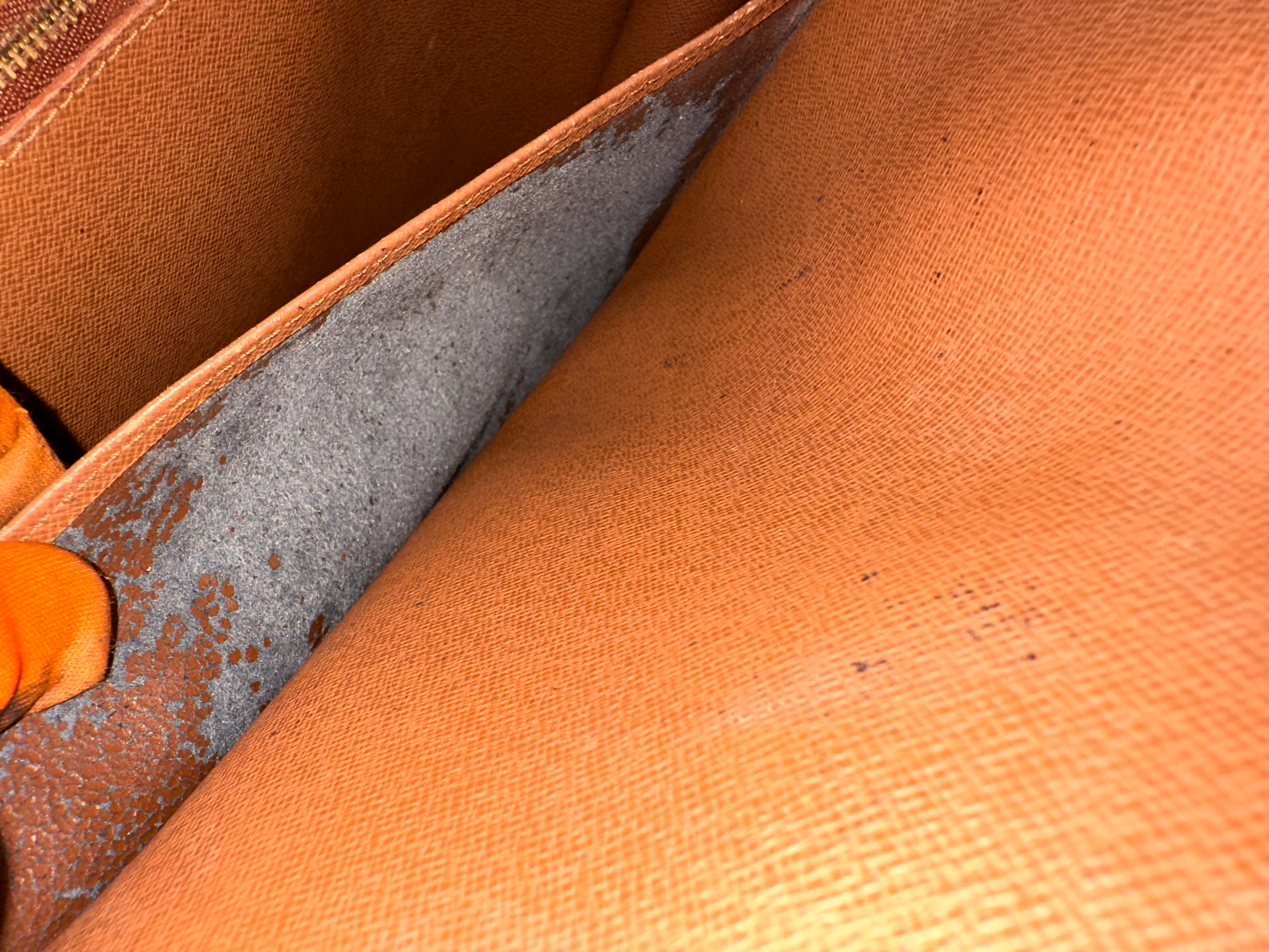 Louis Vuitton Babylone