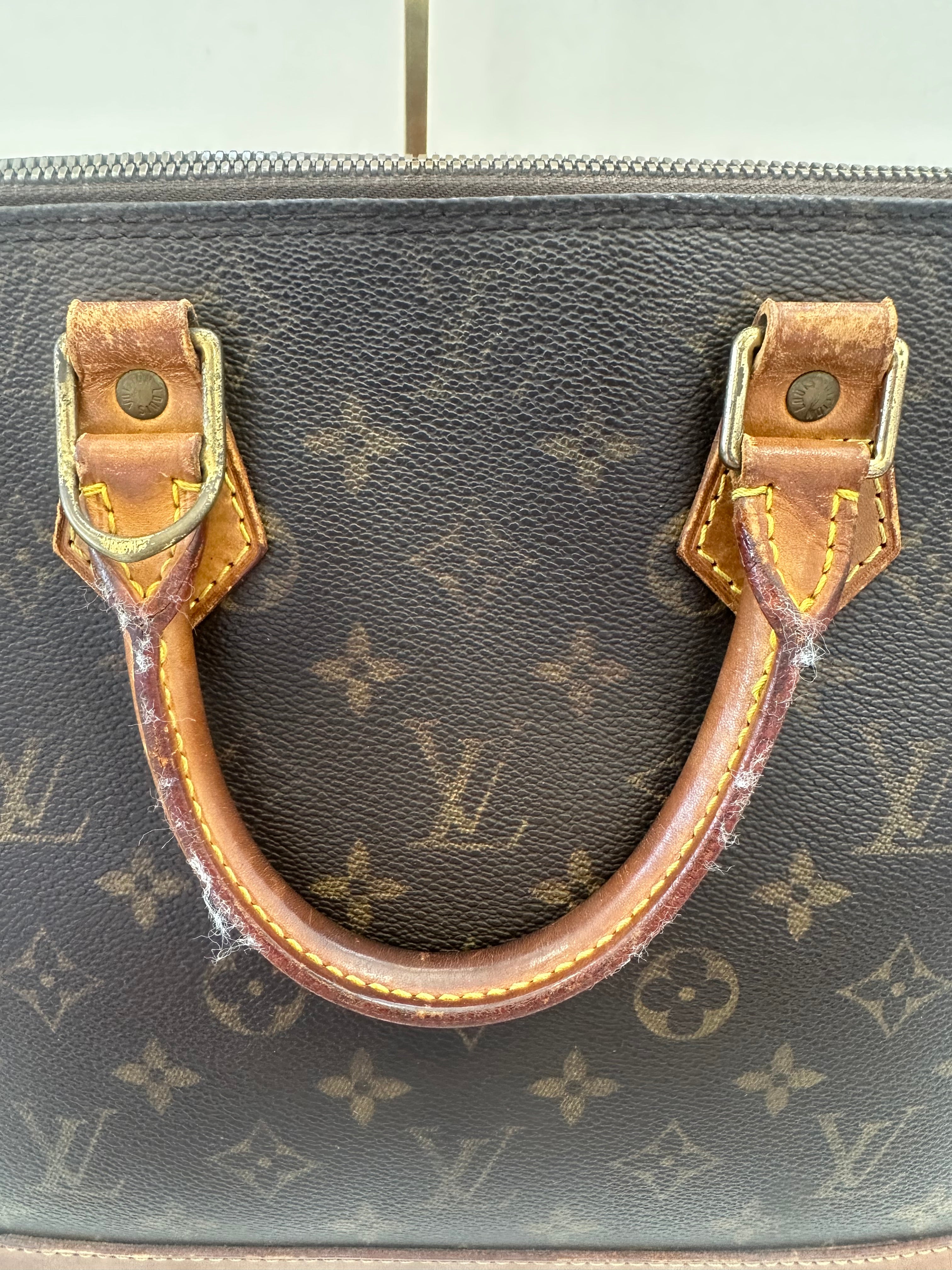 Louis Vuitton Alma