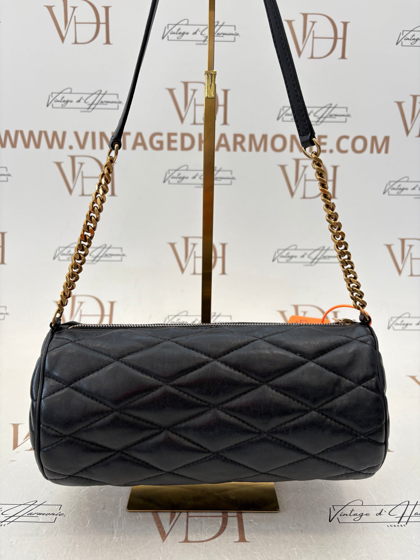 383594 - Saint Laurent Sade