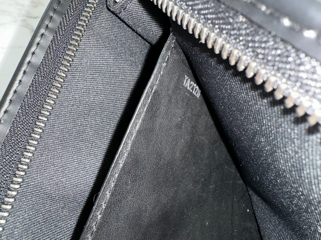 Louis Vuitton Eclipse MM