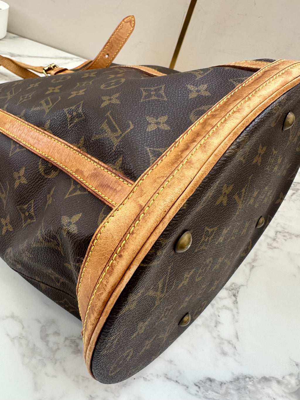 Louis Vuitton Bucket GM