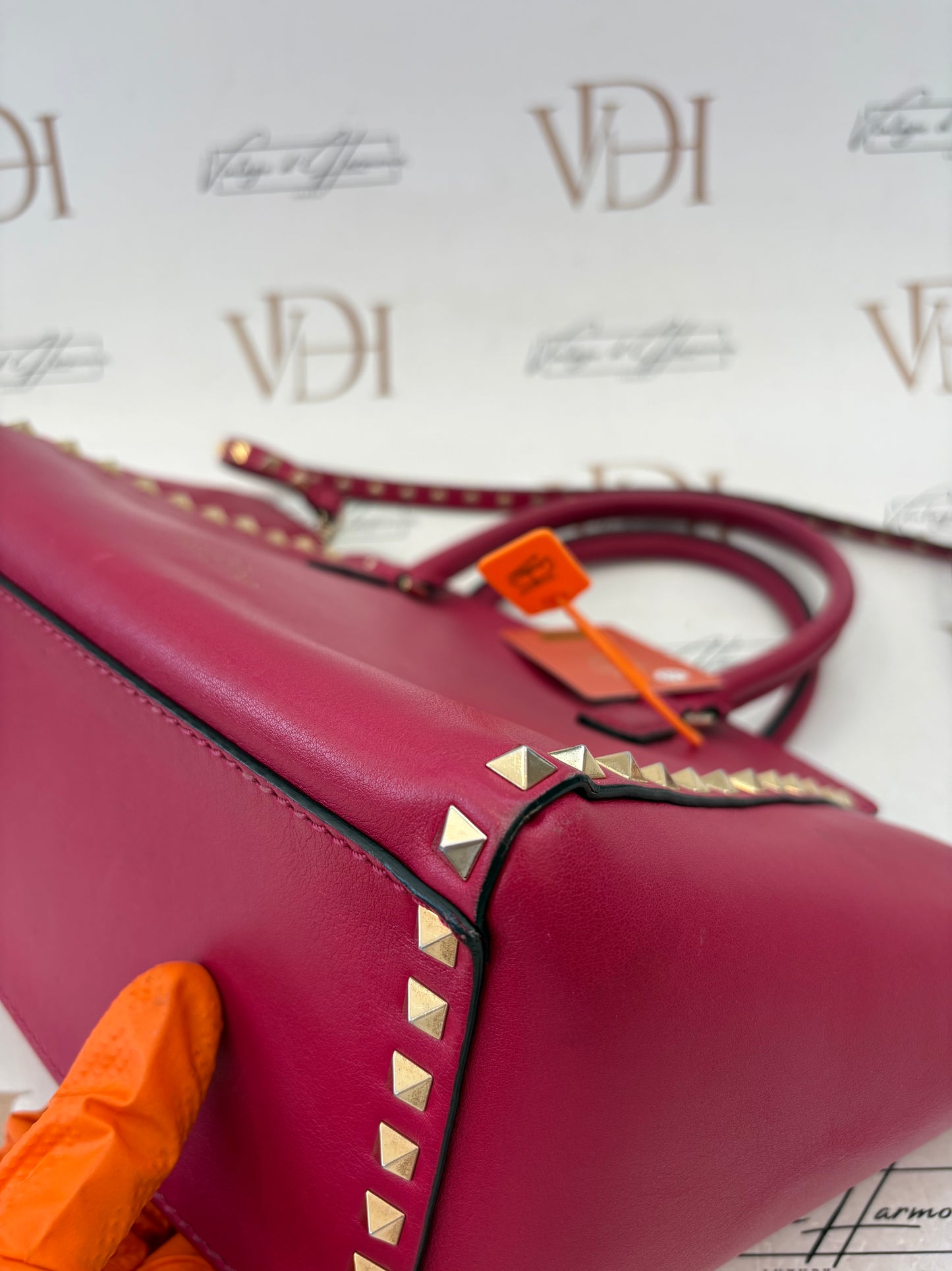 384151 - Valentino Rockstud