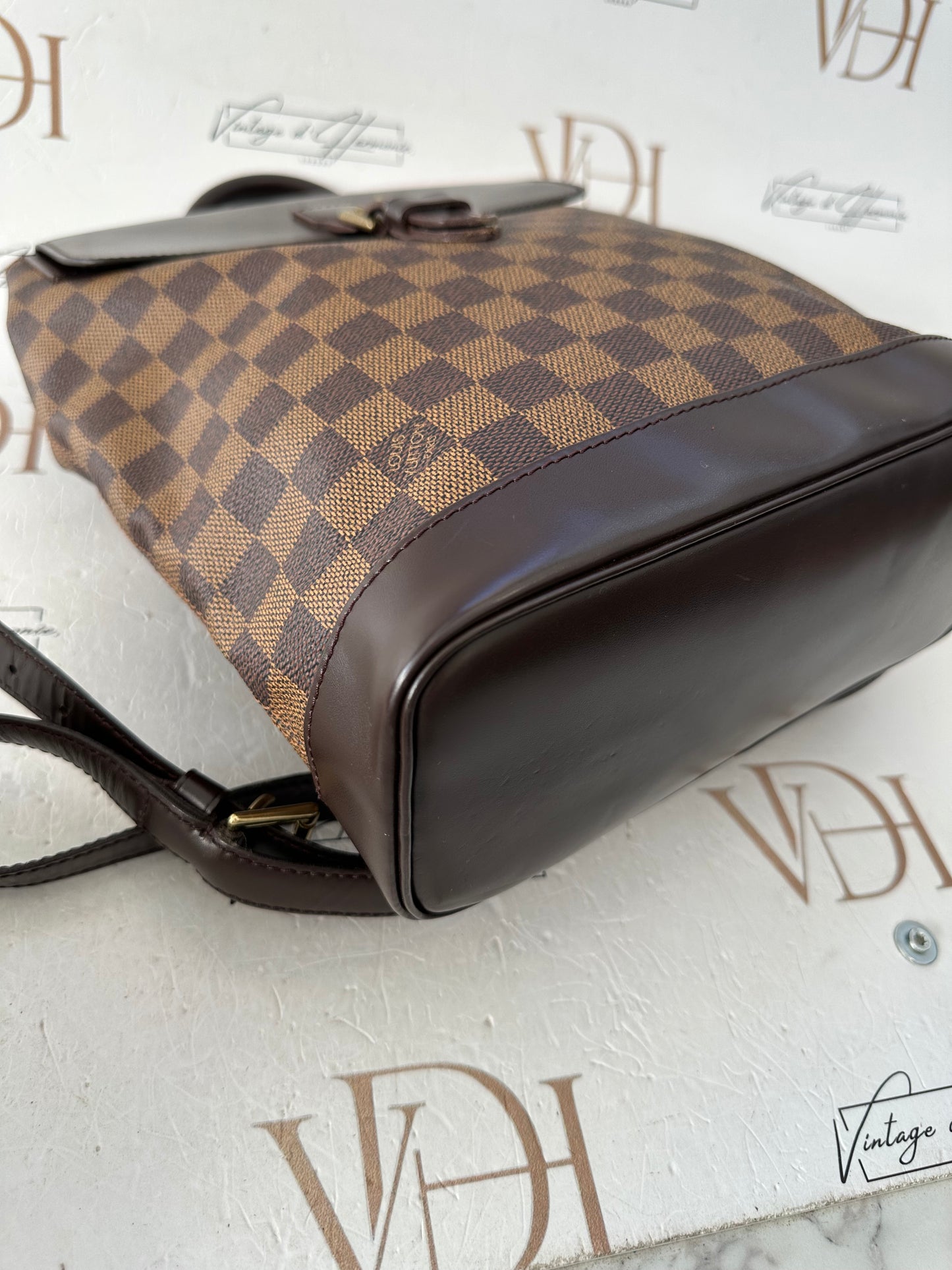 018142 - Louis Vuitton Damier Soho
