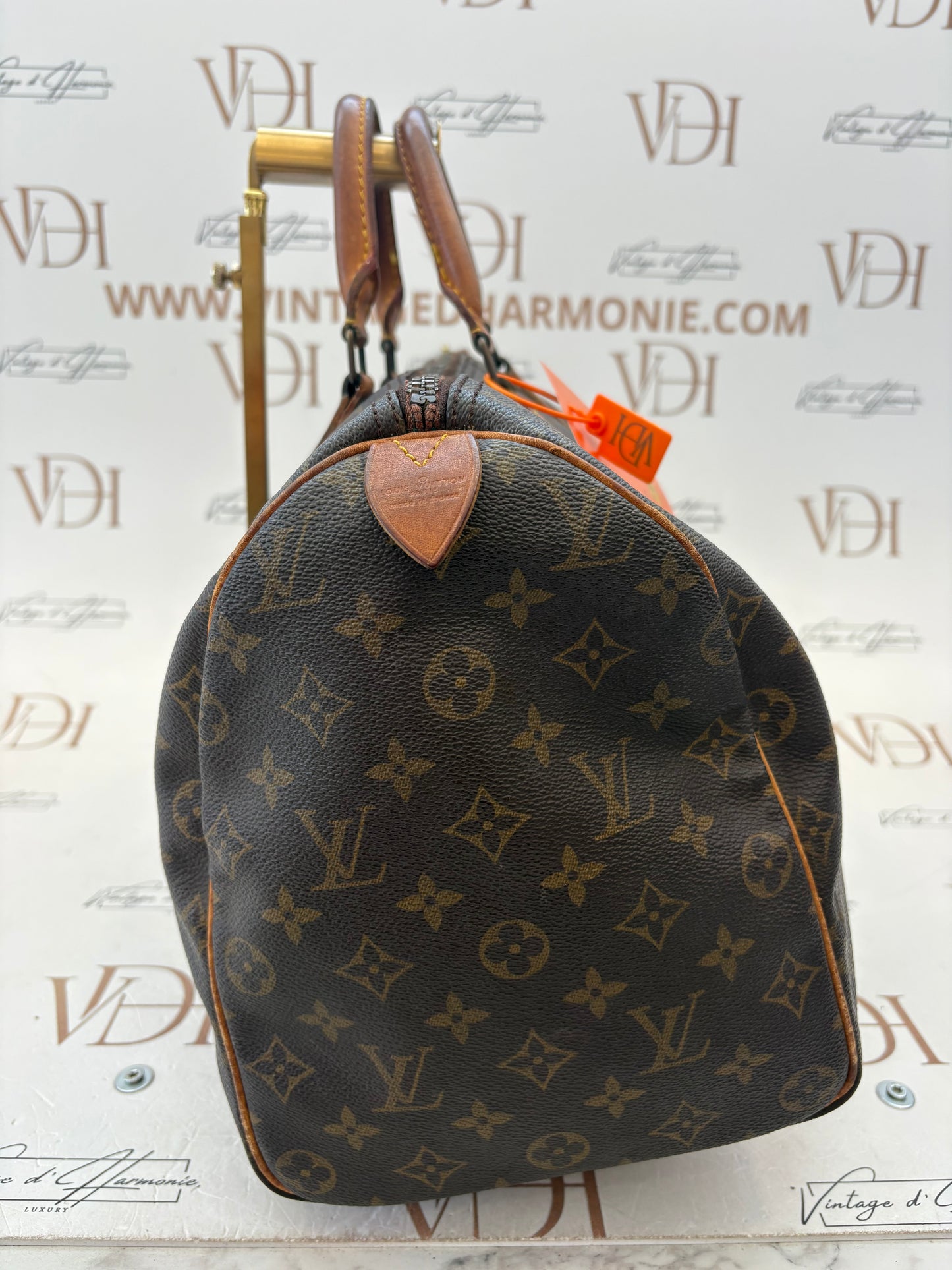 018997 - Louis Vuitton Speedy 40