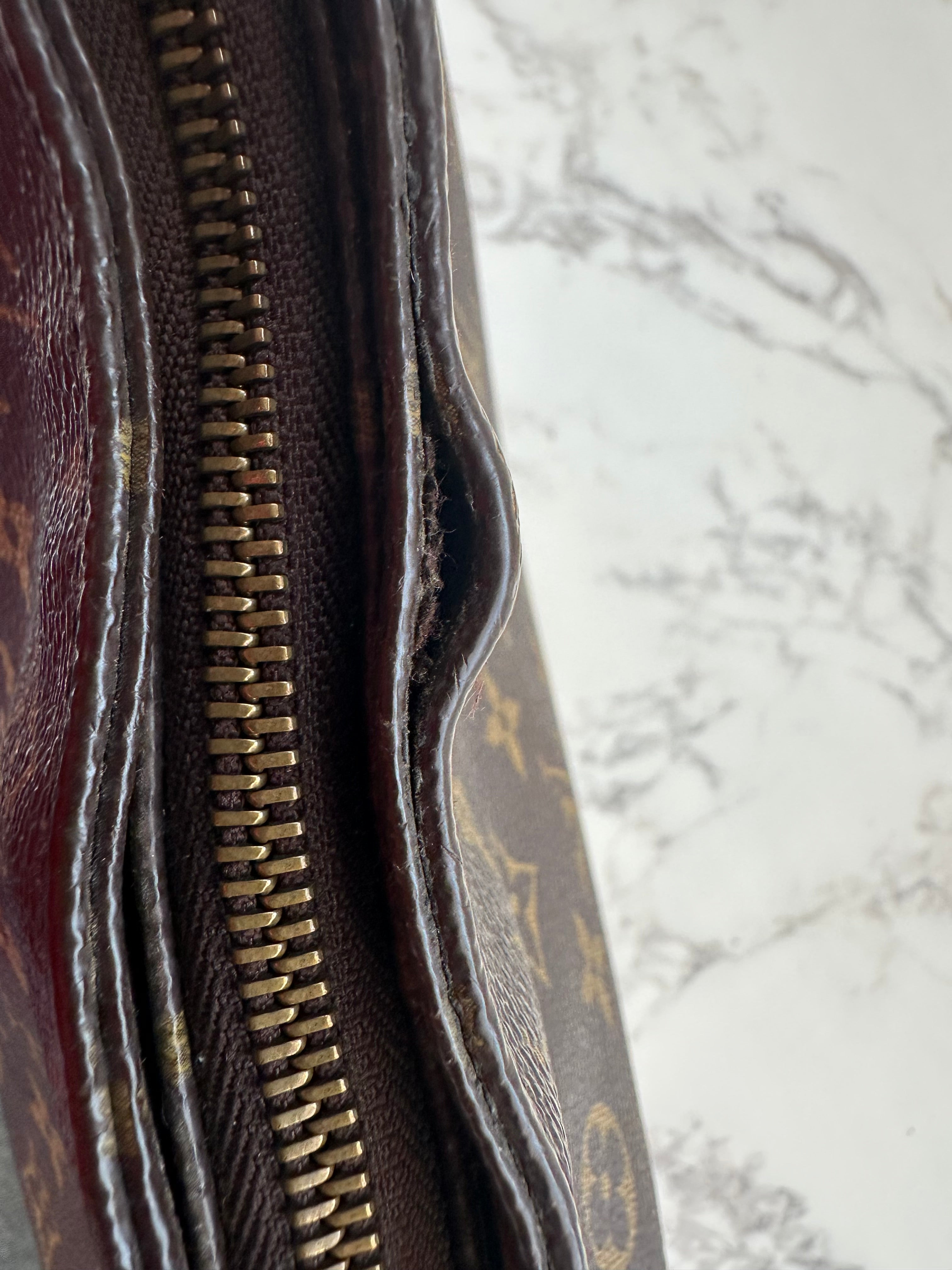 Louis Vuitton Looping GM