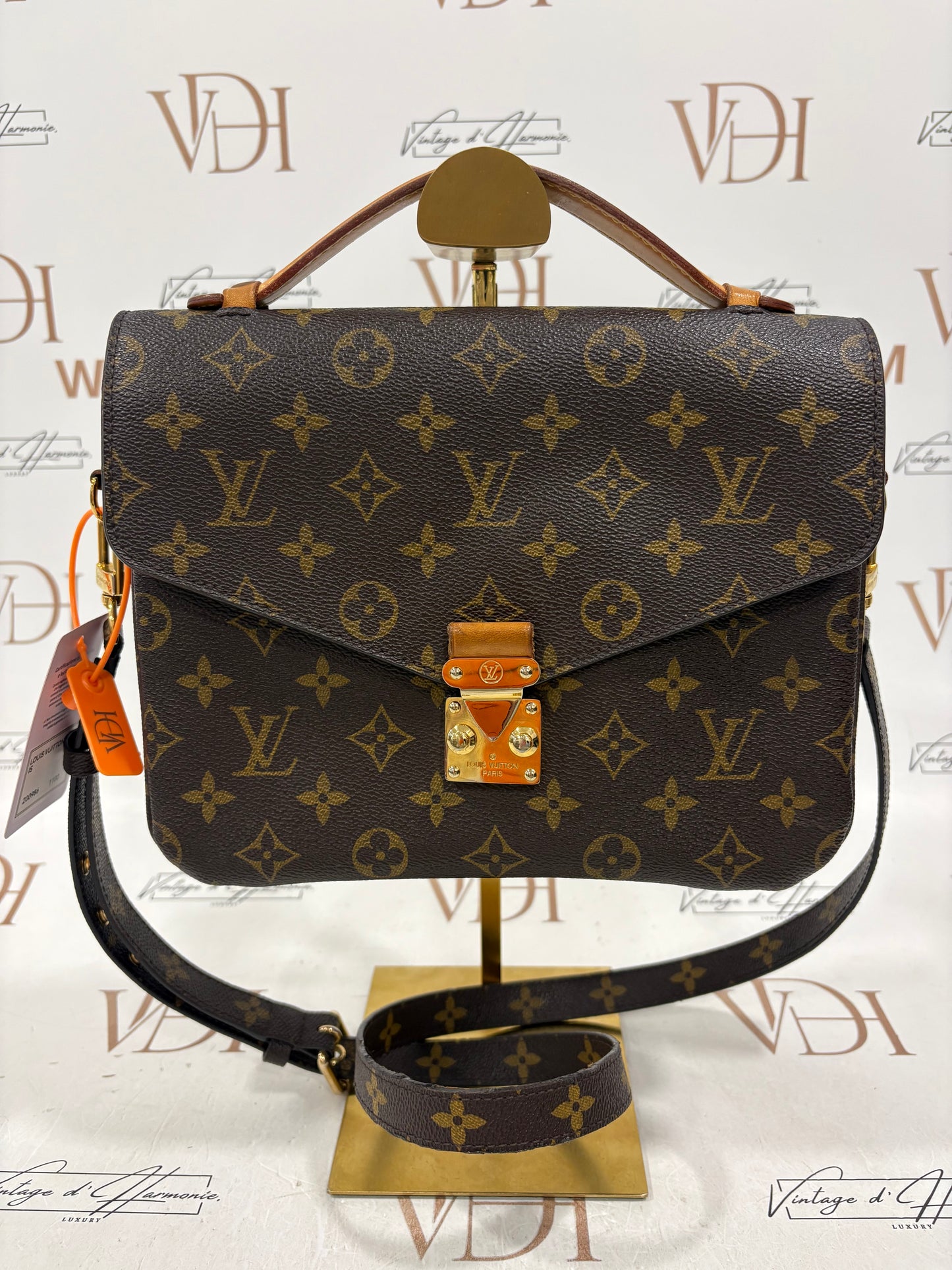 200986 - Louis Vuitton Metis