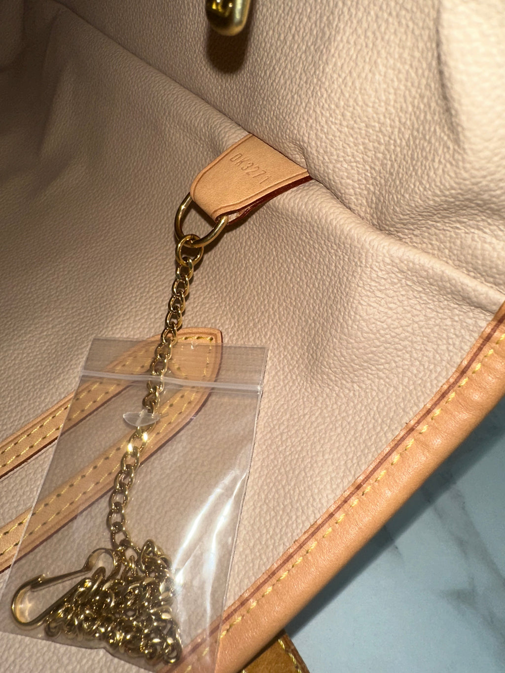 Louis Vuitton Bucket GM