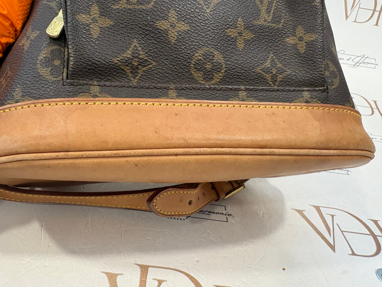 017658 - Louis Vuitton Montsouris MM