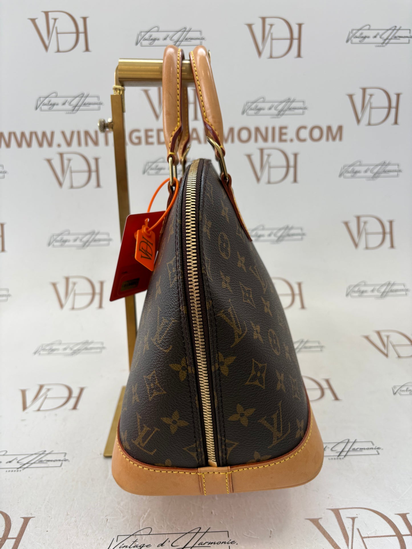 018406 - Louis Vuitton Alma