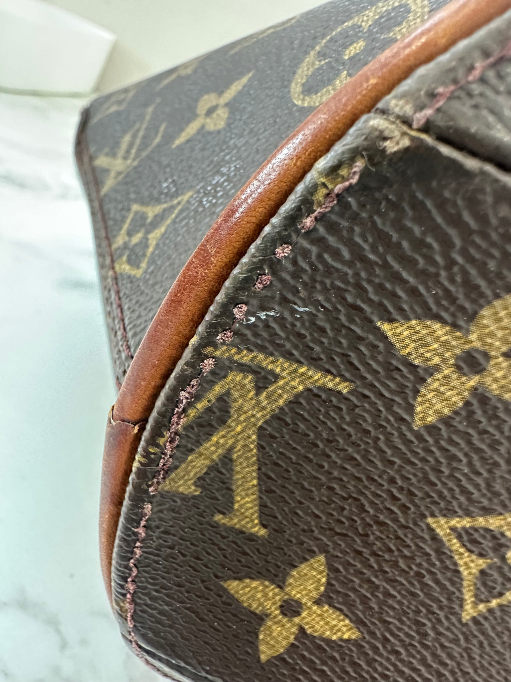 Louis Vuitton Ellipse MM