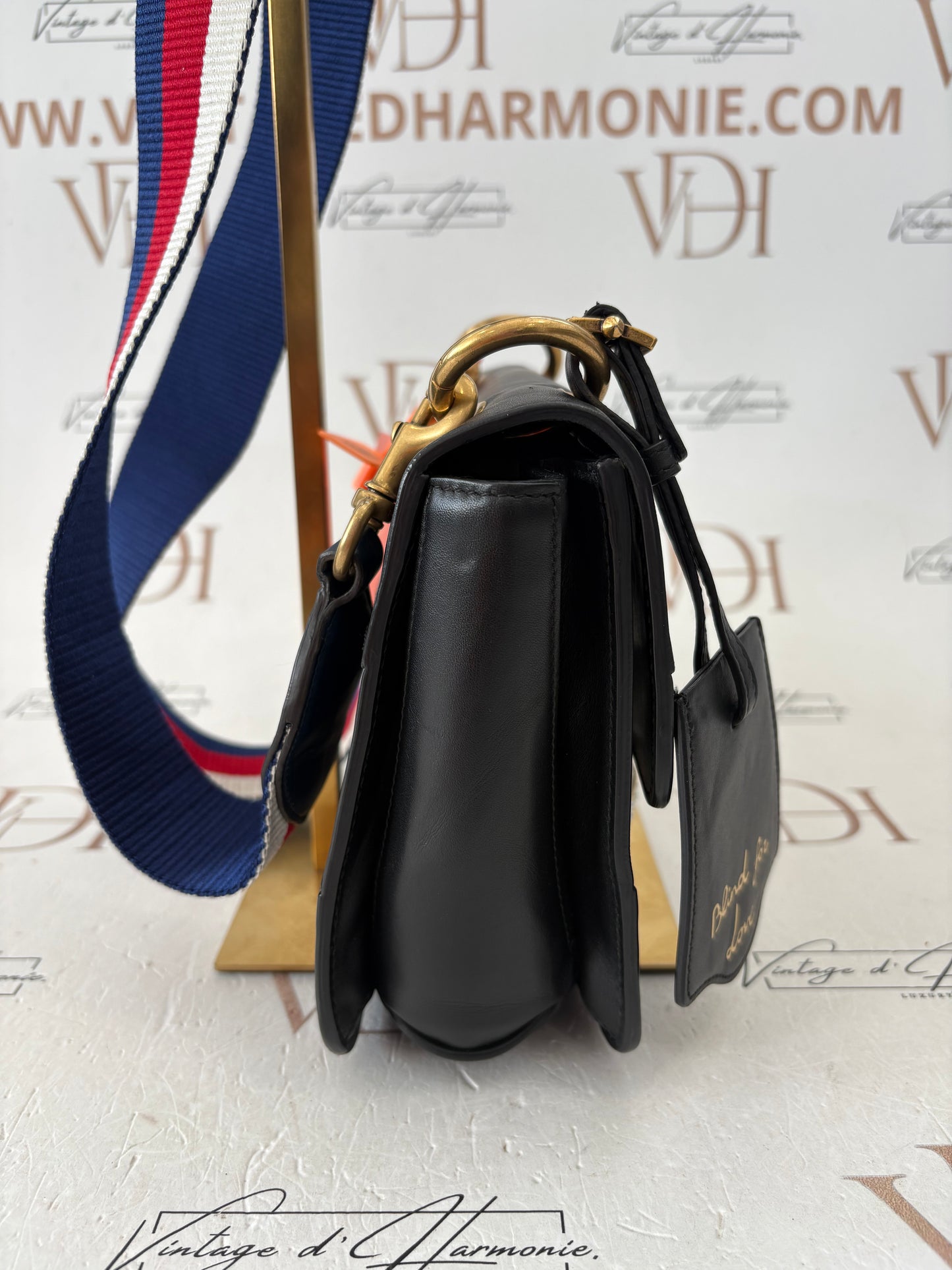383914 - Gucci Queen Margaret
