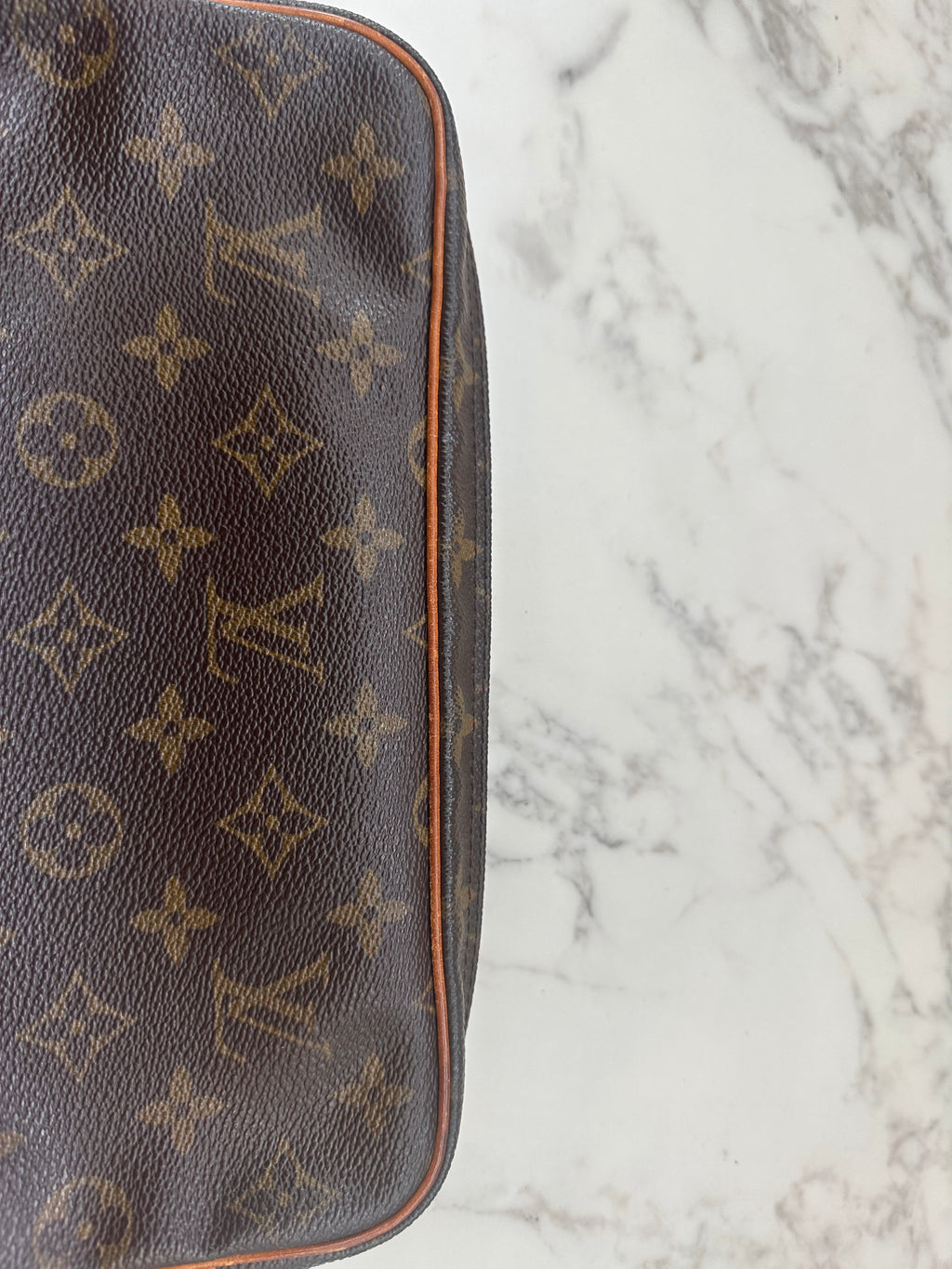 Louis Vuitton Dragonne GM