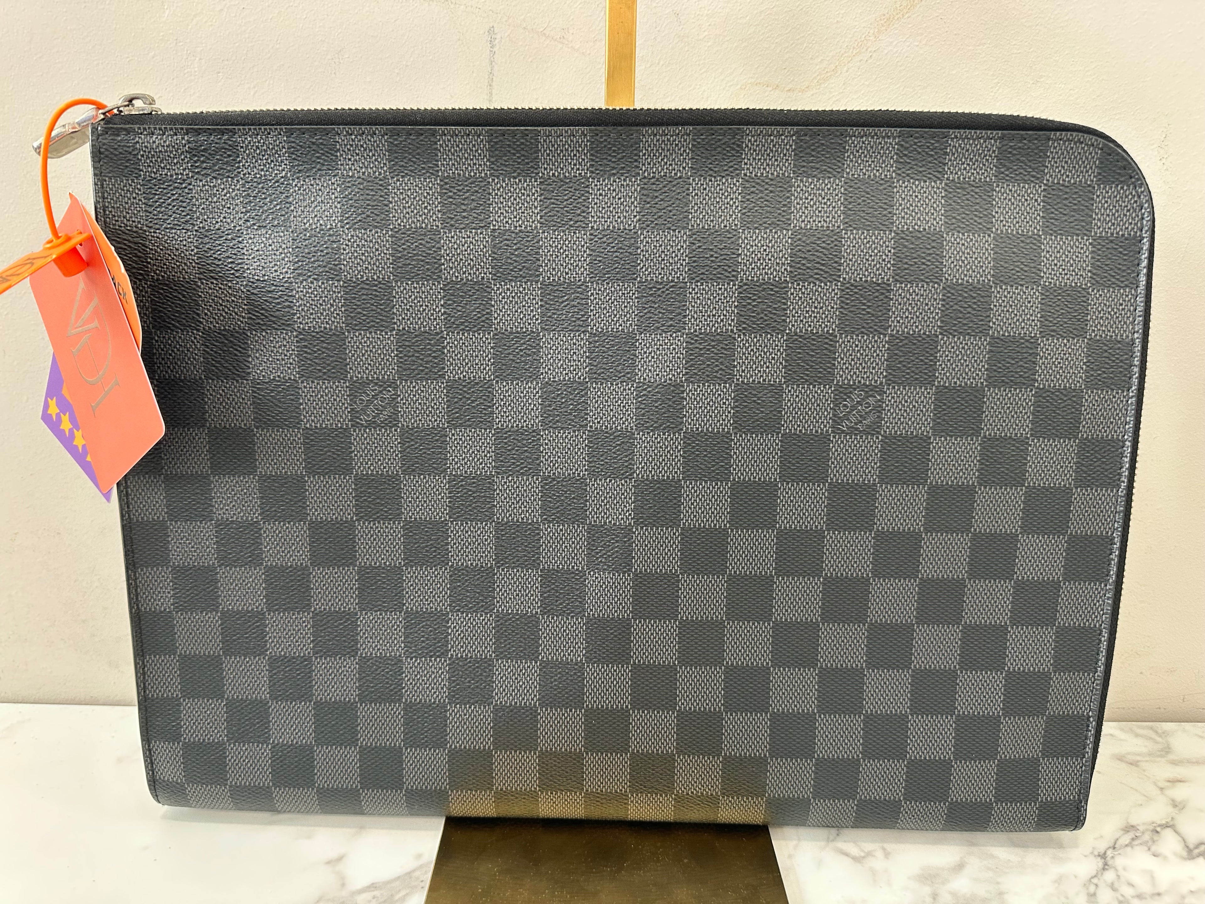 Louis Vuitton Porte Documents Graphite