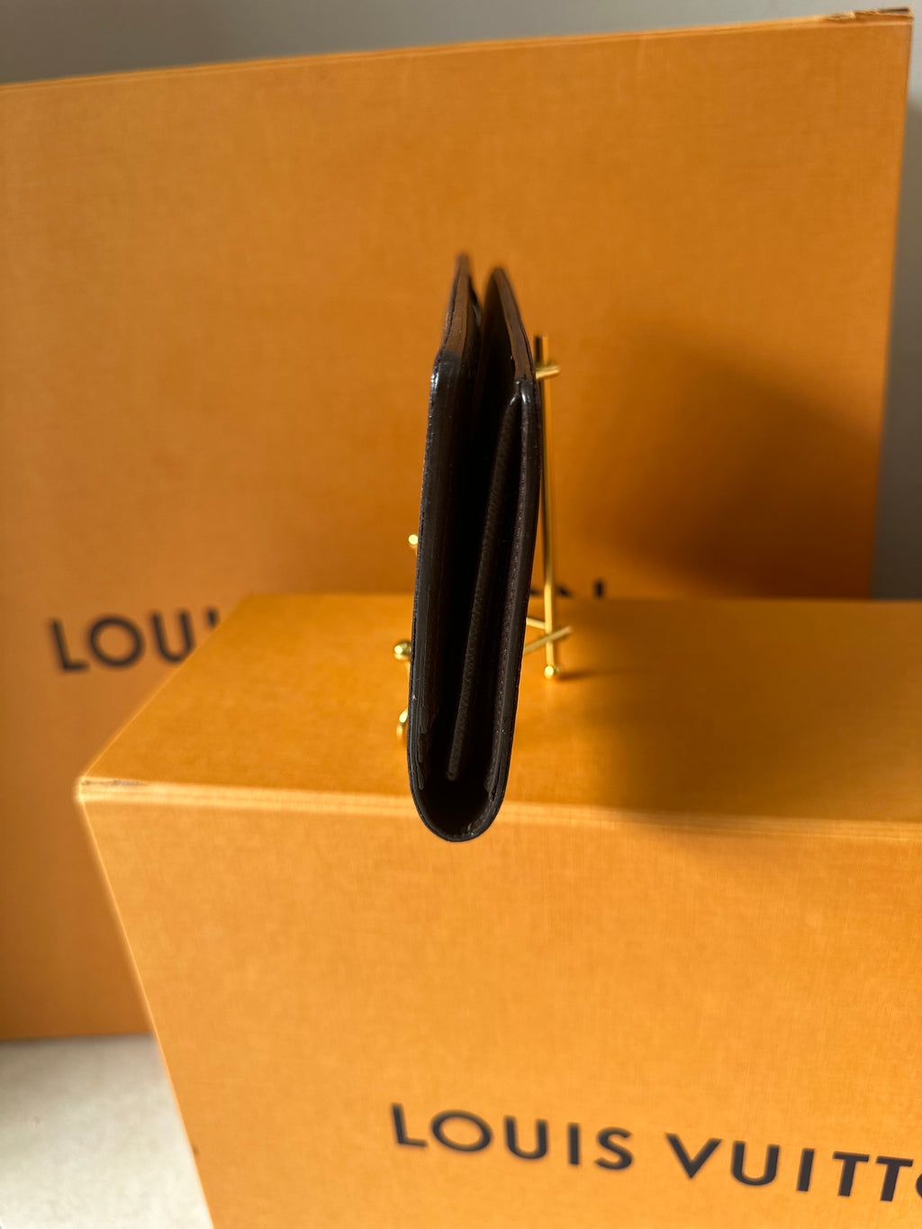 Louis Vuitton Brezza long