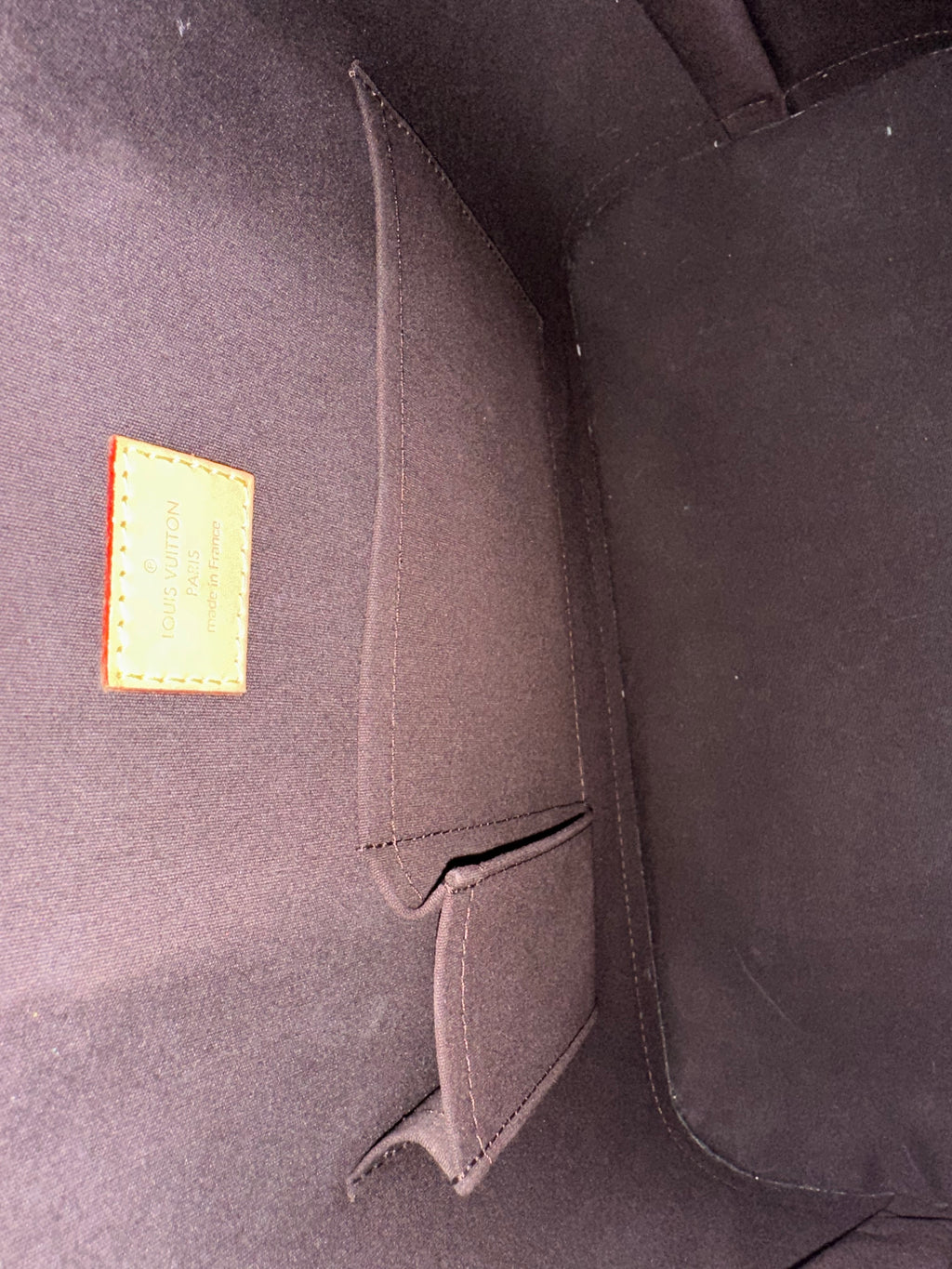 Louis Vuitton Alma Vernis Black