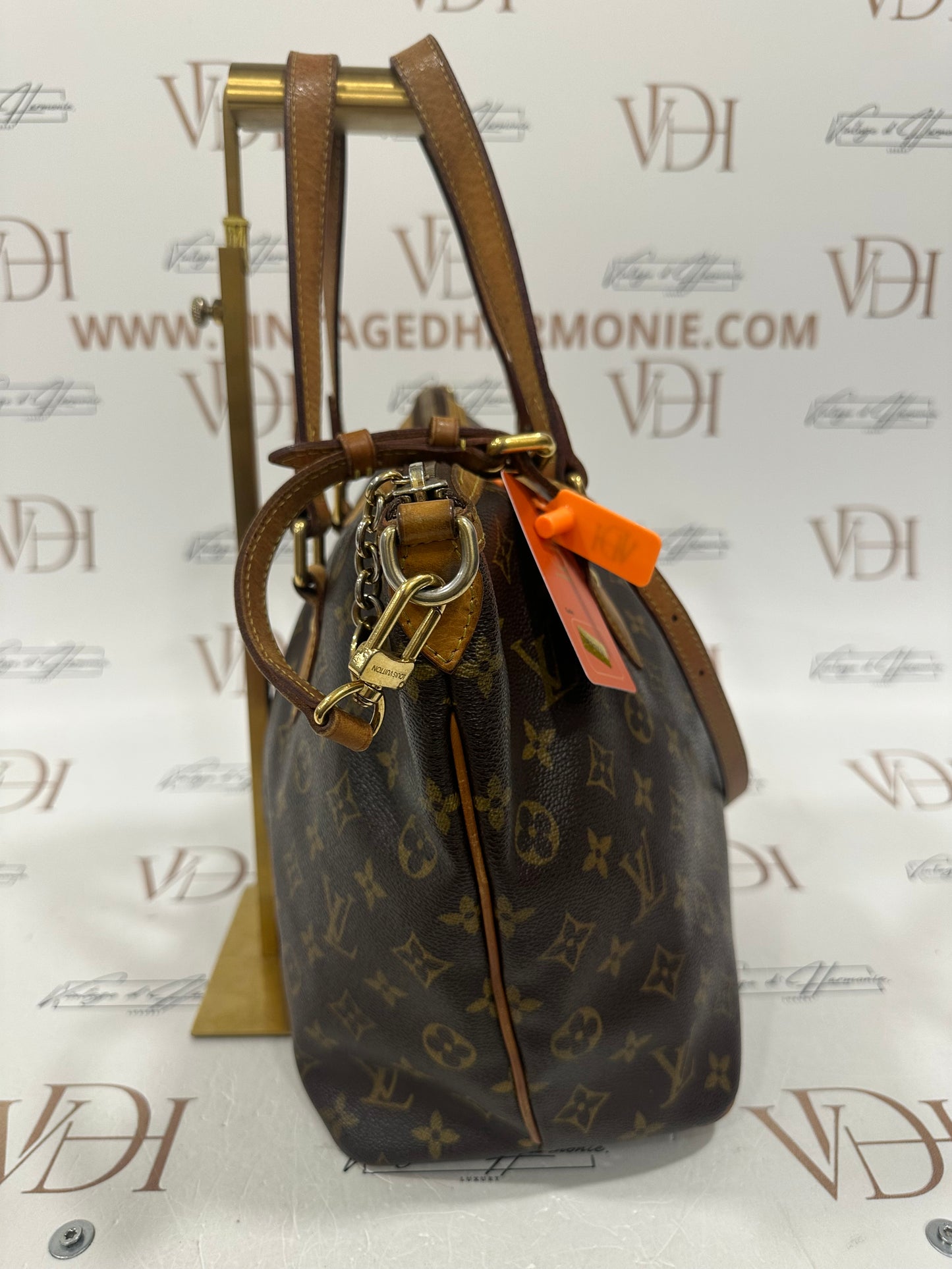 382973 - Louis Vuitton Palermo