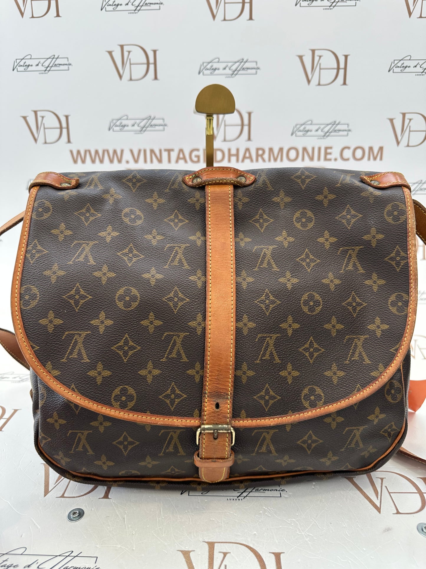017776 - Louis Vuitton Saumur 35