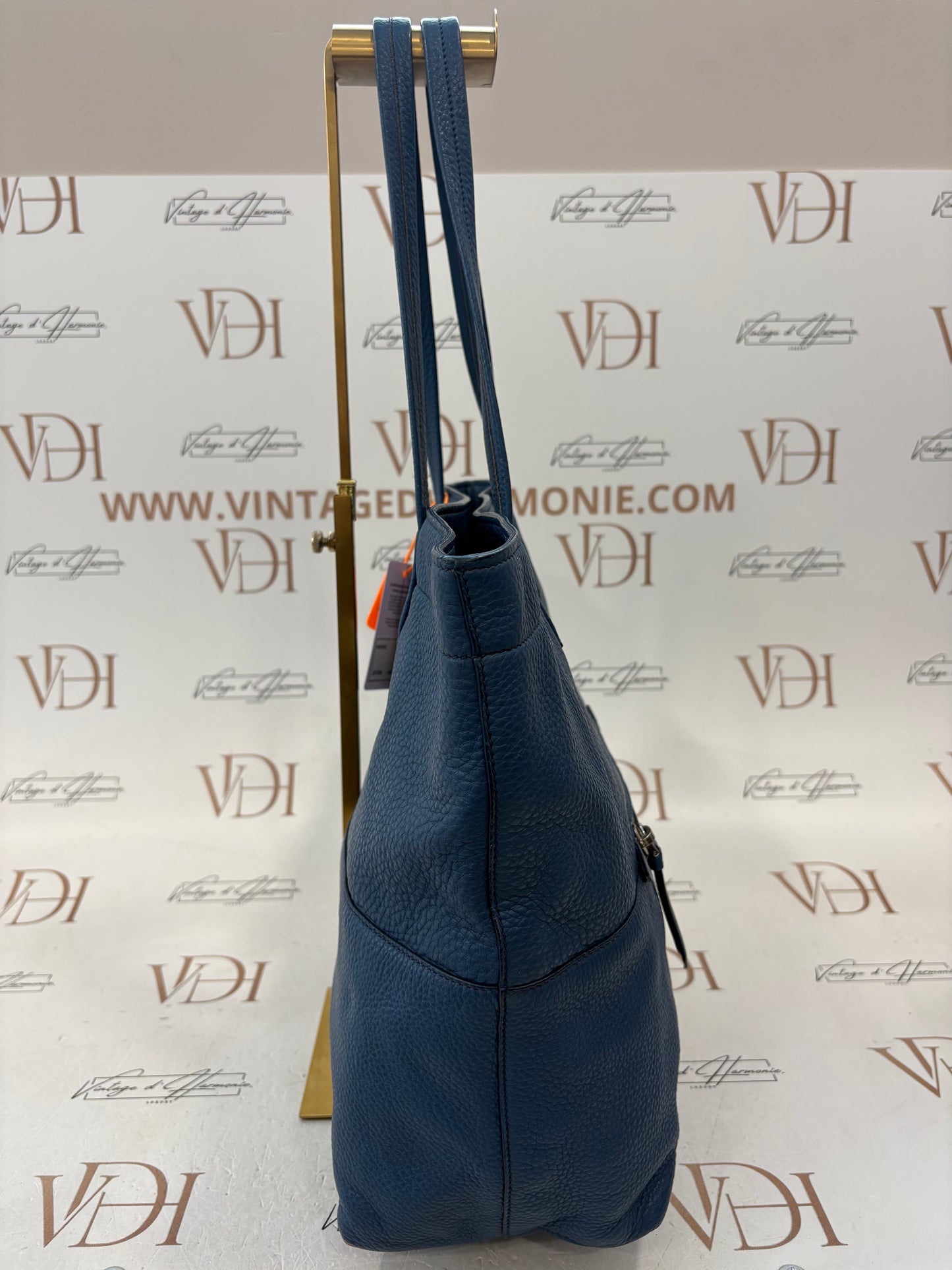 201038 - Miu Miu Blue