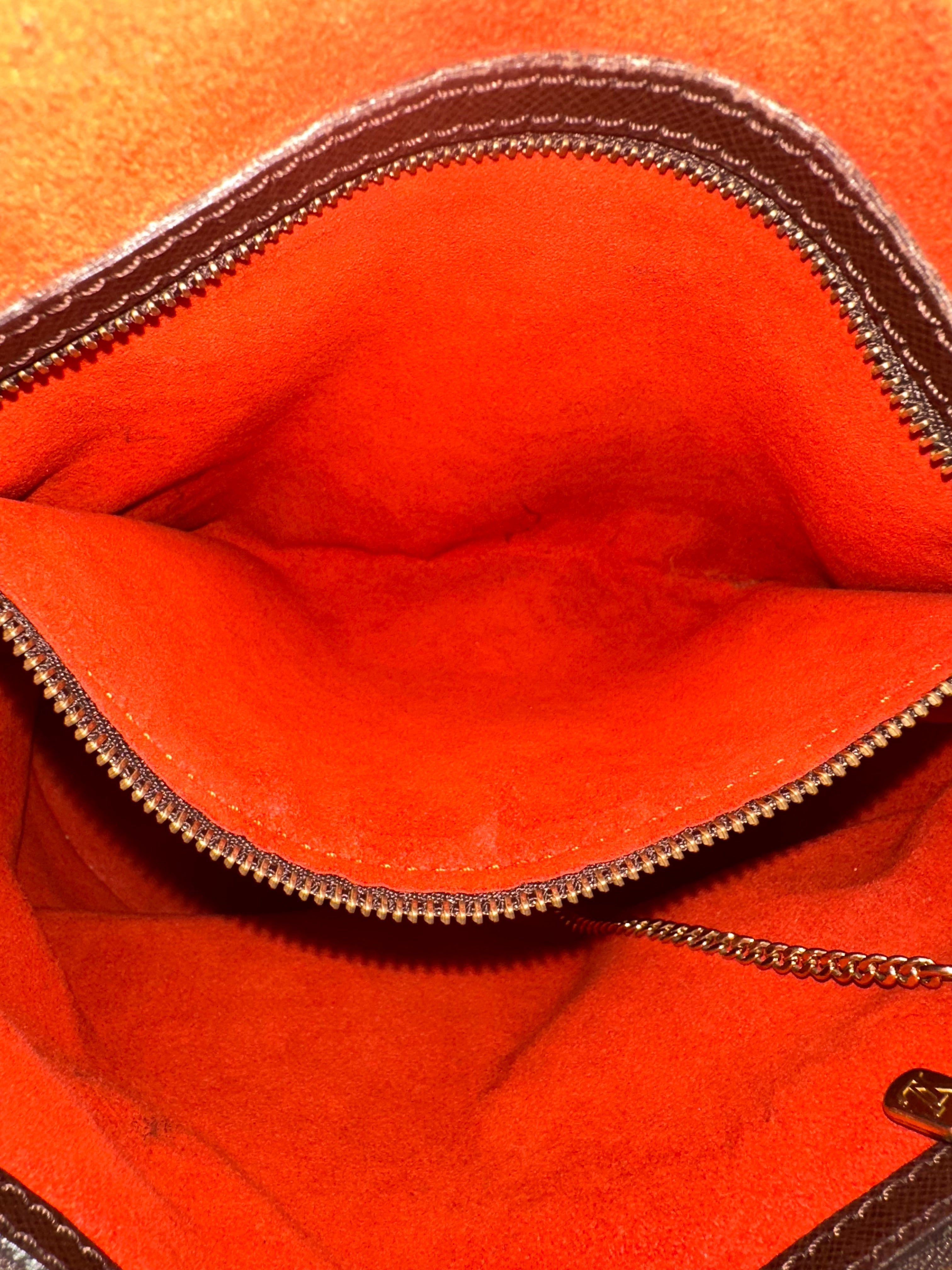 Louis Vuitton Marais