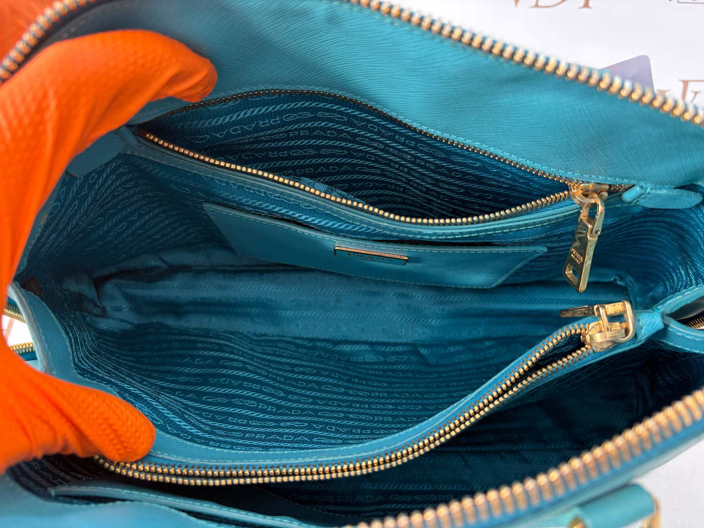 383515 - Prada Blue